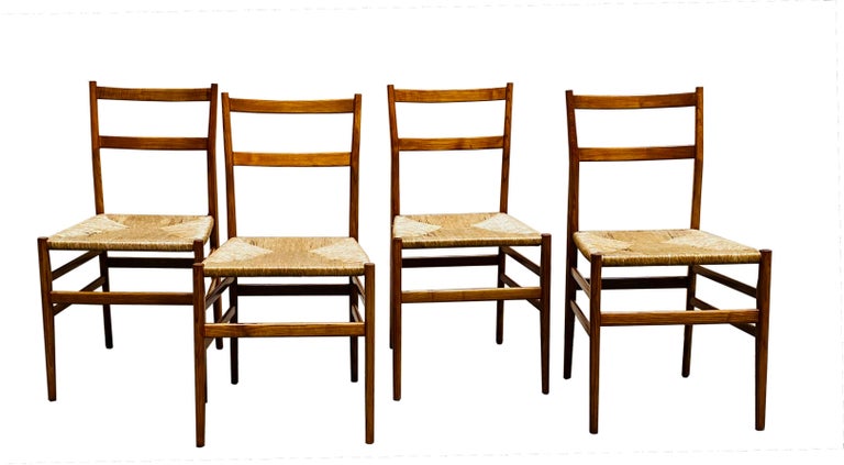 Set of 5 chairs Mod. Leggera. Light ash and straw. Leggera 646 produced by Cassina. Iconic design by Gio Ponti.