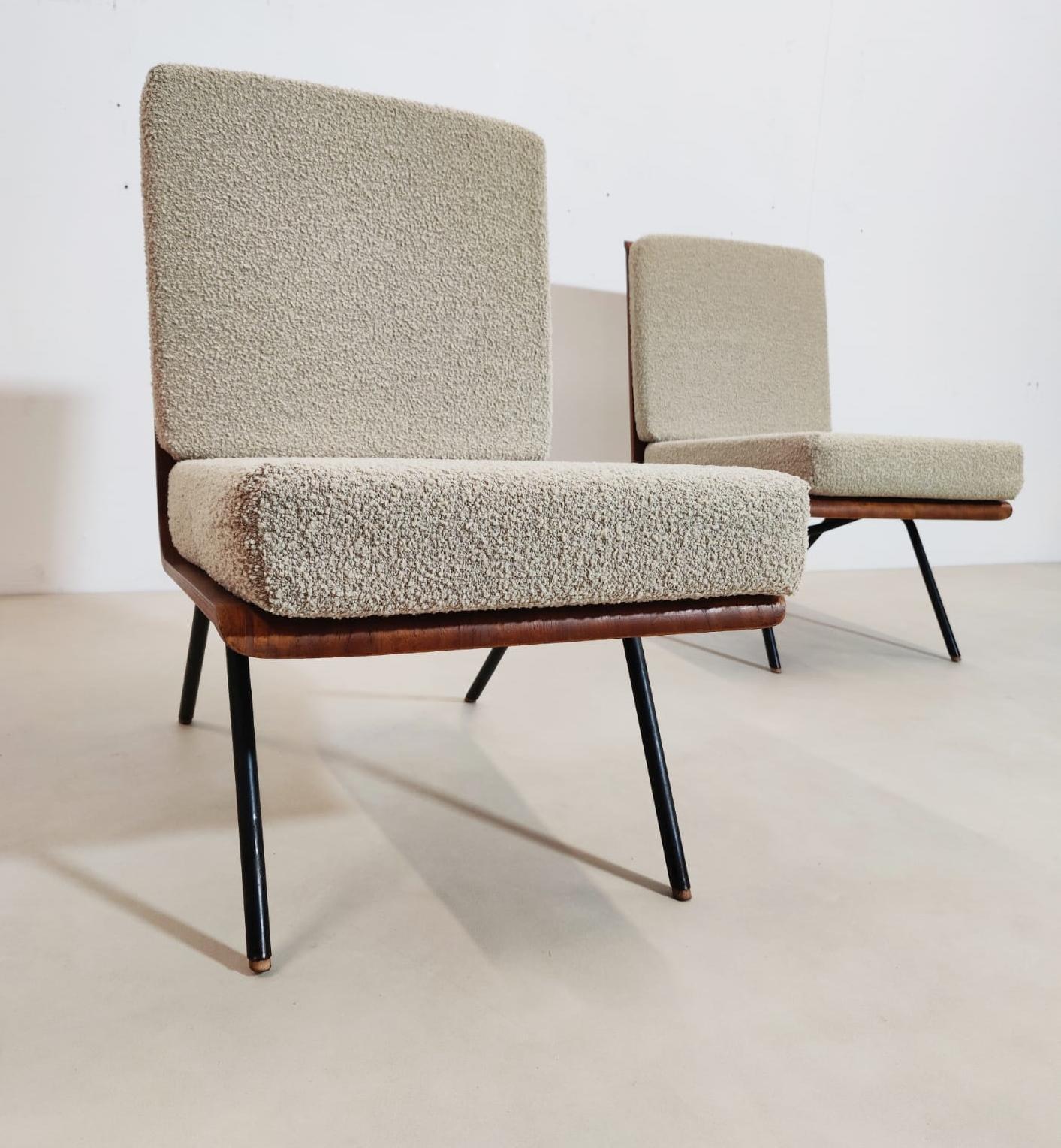 Set of 5 Lounge Chairs and Coffee Table by Franco Campo & Carlo Graffi, Italy For Sale 9