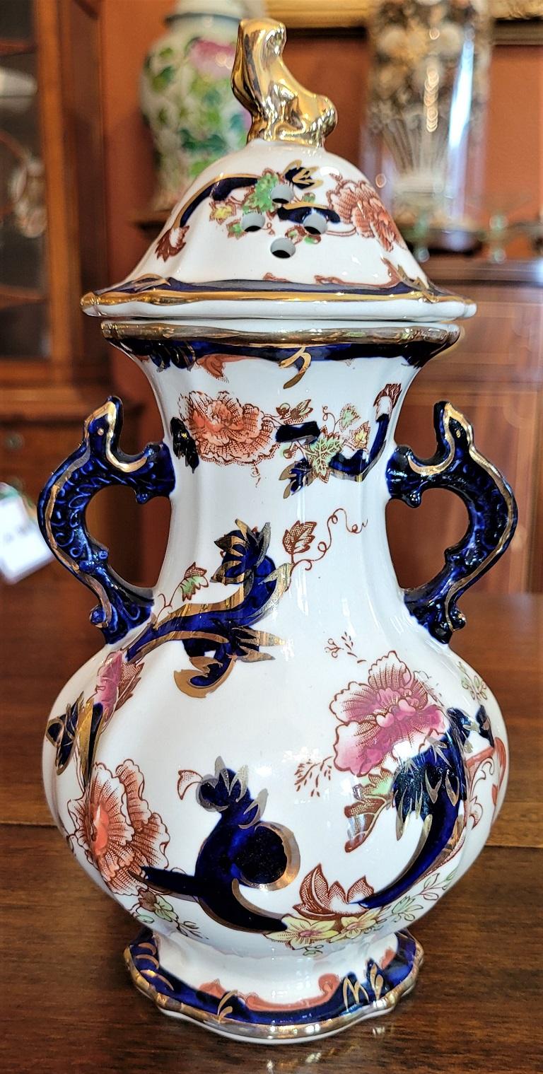 PRESENTING A LOVELY Set of 5 Masons Ironstone Mandalay Pieces.

Early 20th Century, circa 1920. Made in England.

The Set consists of:-

1. Pretty Early 20th Century 2 handled Scent Urn or Pot Pourri Jar with domed lid or cover. Fully