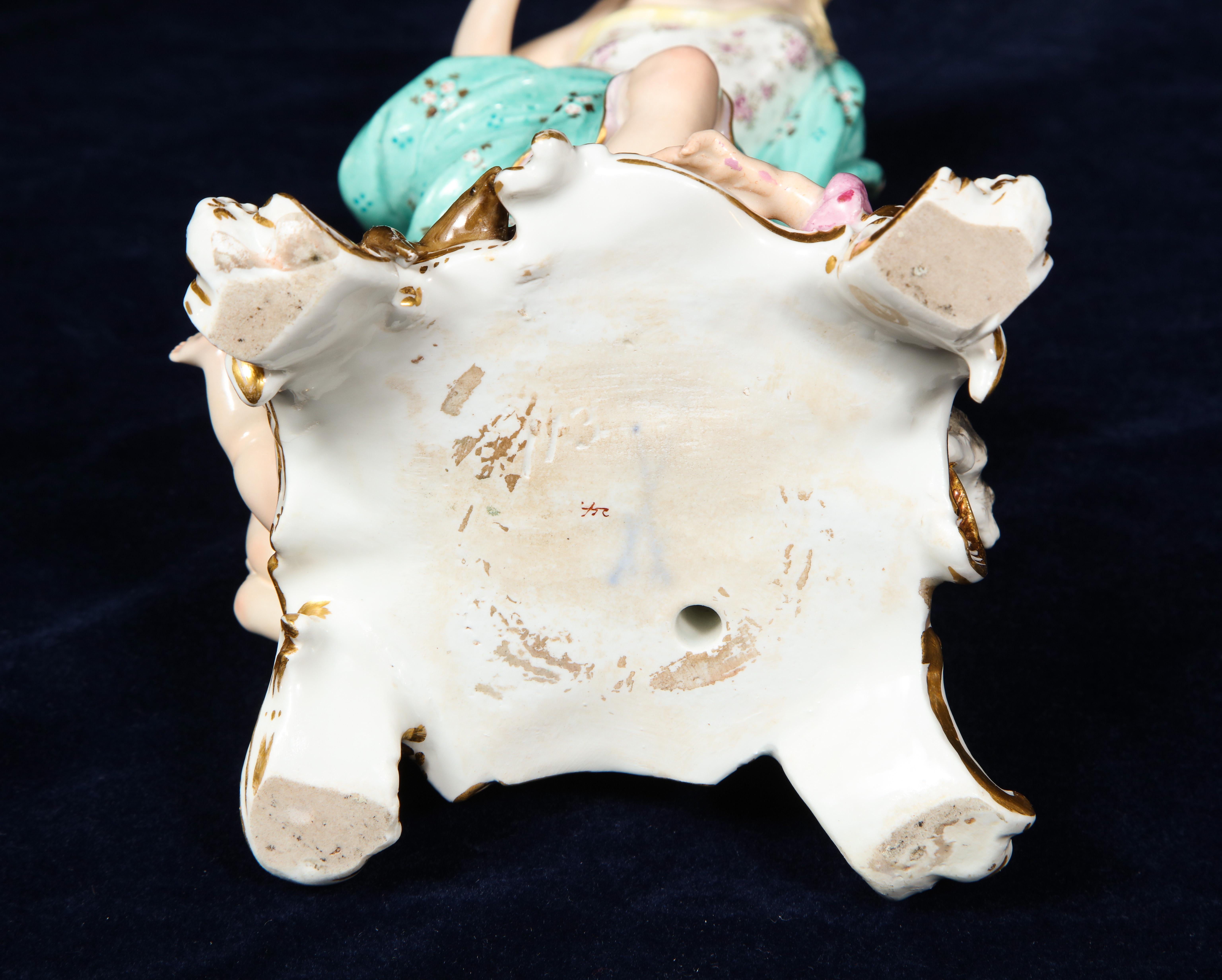 Set di 5 figure di Meissen emblematiche dei sensi di J.J. Kändler e Eberlein in vendita 11