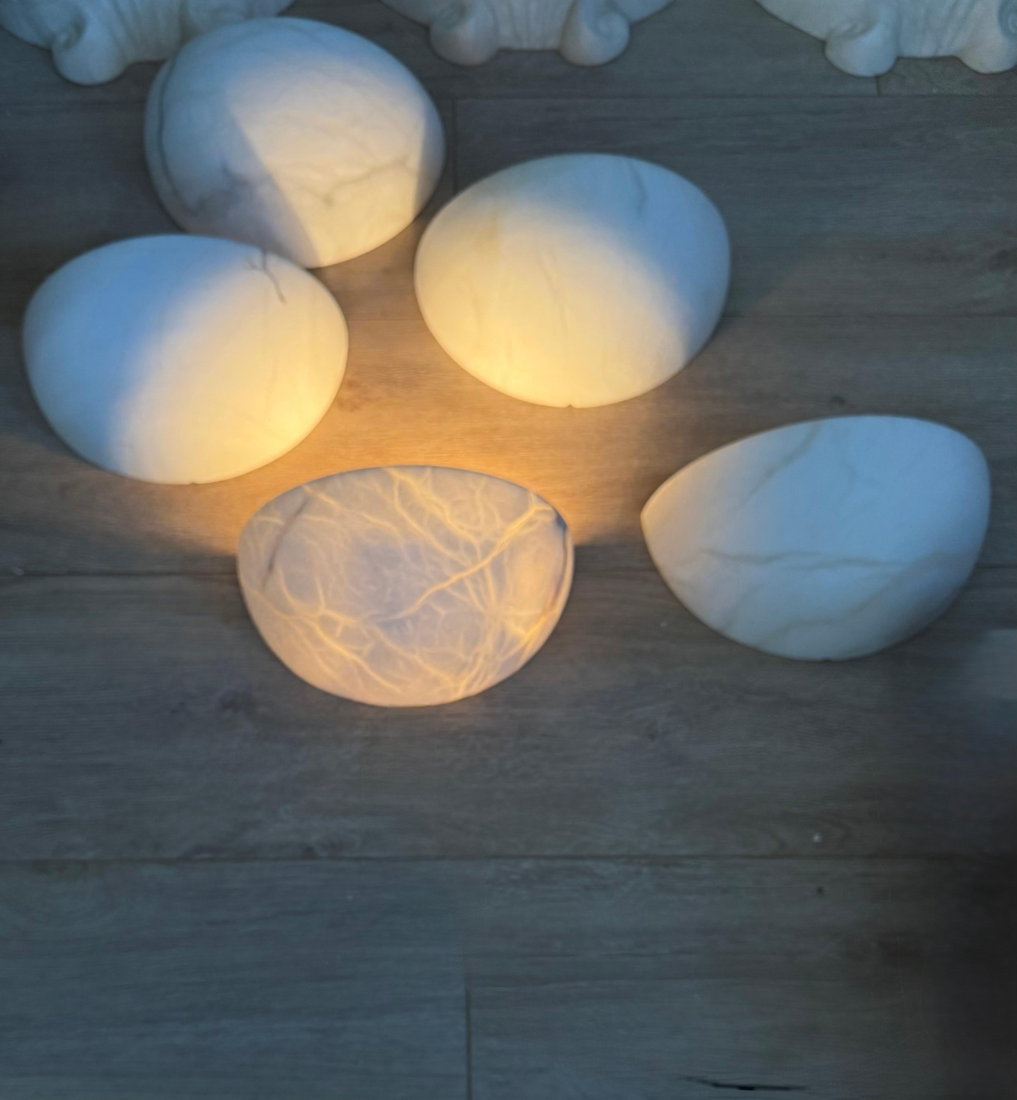 Set di 5 lampade da parete in alabastro di stile Art Deco del MidCentury, Timeless Design in vendita 6