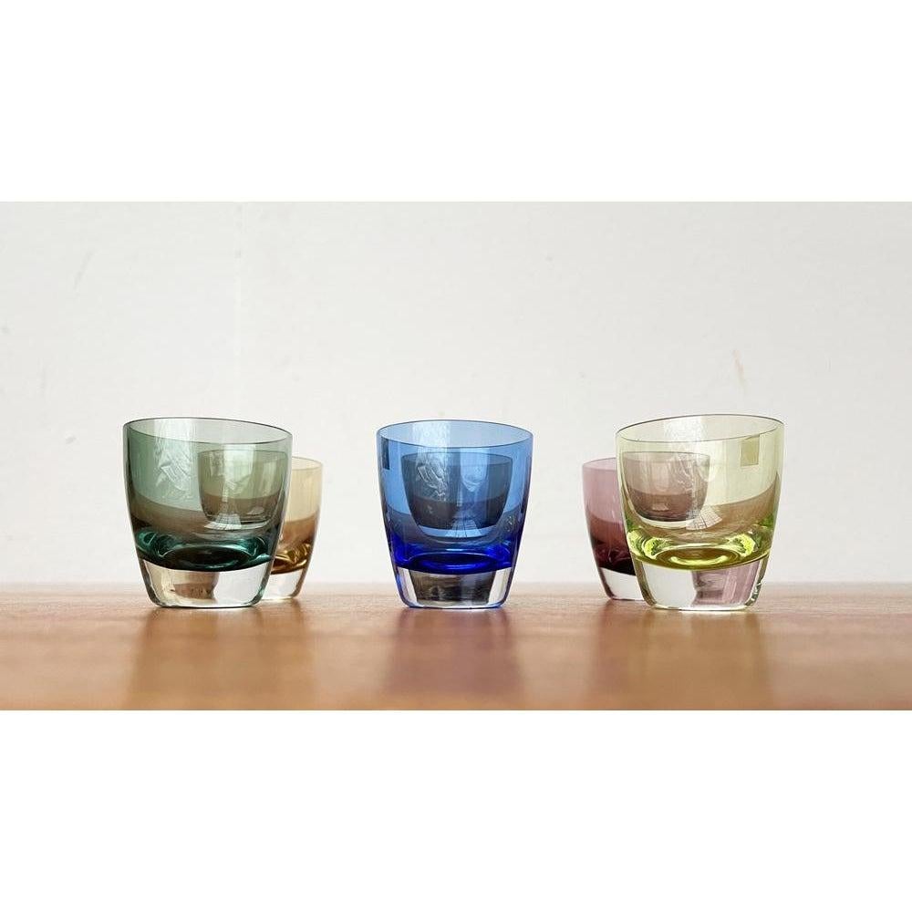 Set di 5 bicchieri da shot colorati dell'era spaziale tedesca di metà secolo di Gral Glass, anni '60 in vendita 5