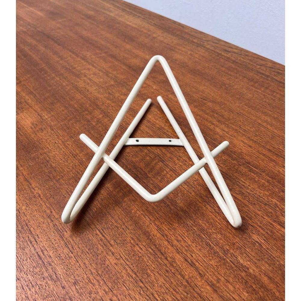 Metallo Set di 5 appendiabiti minimalisti di metà secolo in metallo, anni '60 in vendita