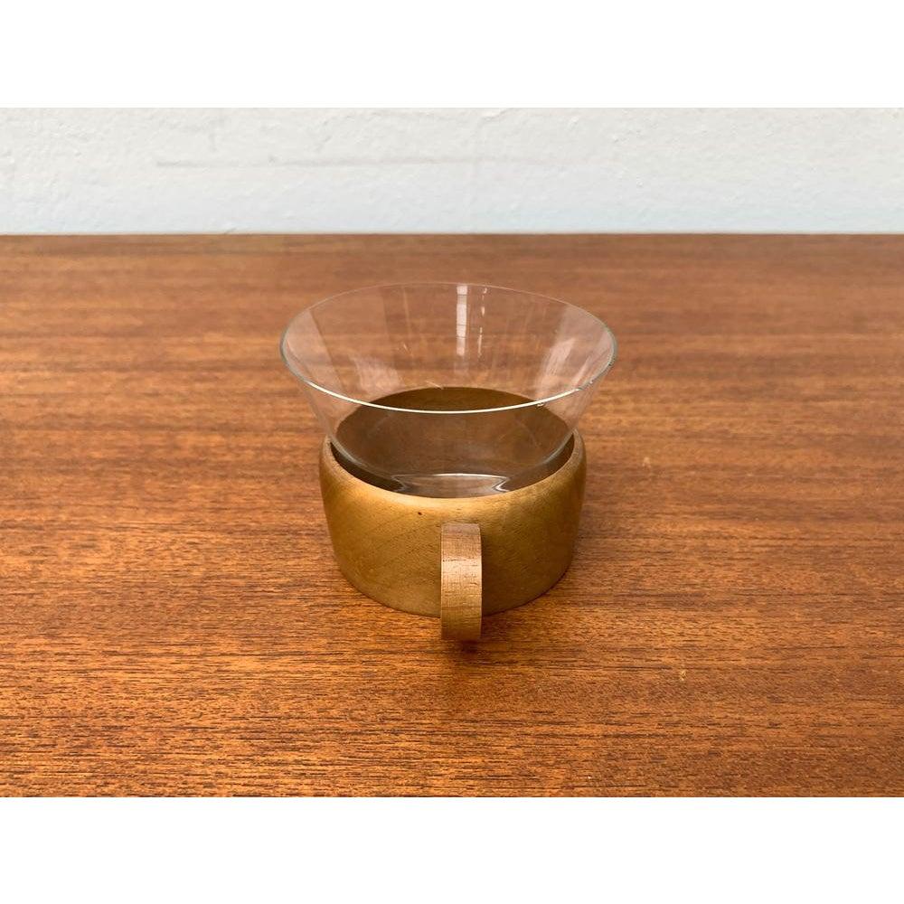 Set di 5 bicchieri da tè in legno di metà secolo, anni '60 in vendita 3