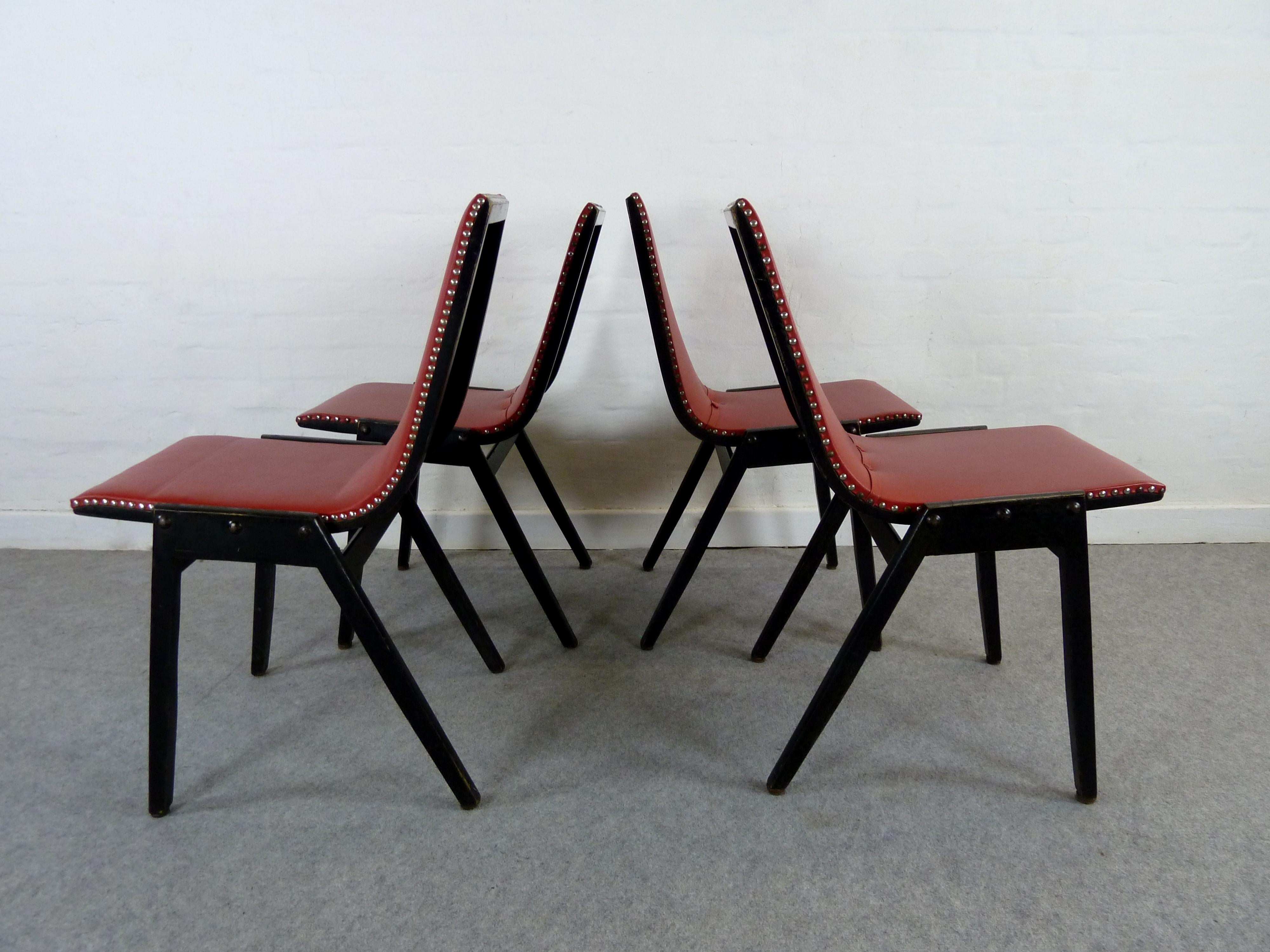 Mid-Century Modern Ensemble de 5 chaises de salle à manger du designer autrichien Roland Rainer en vente