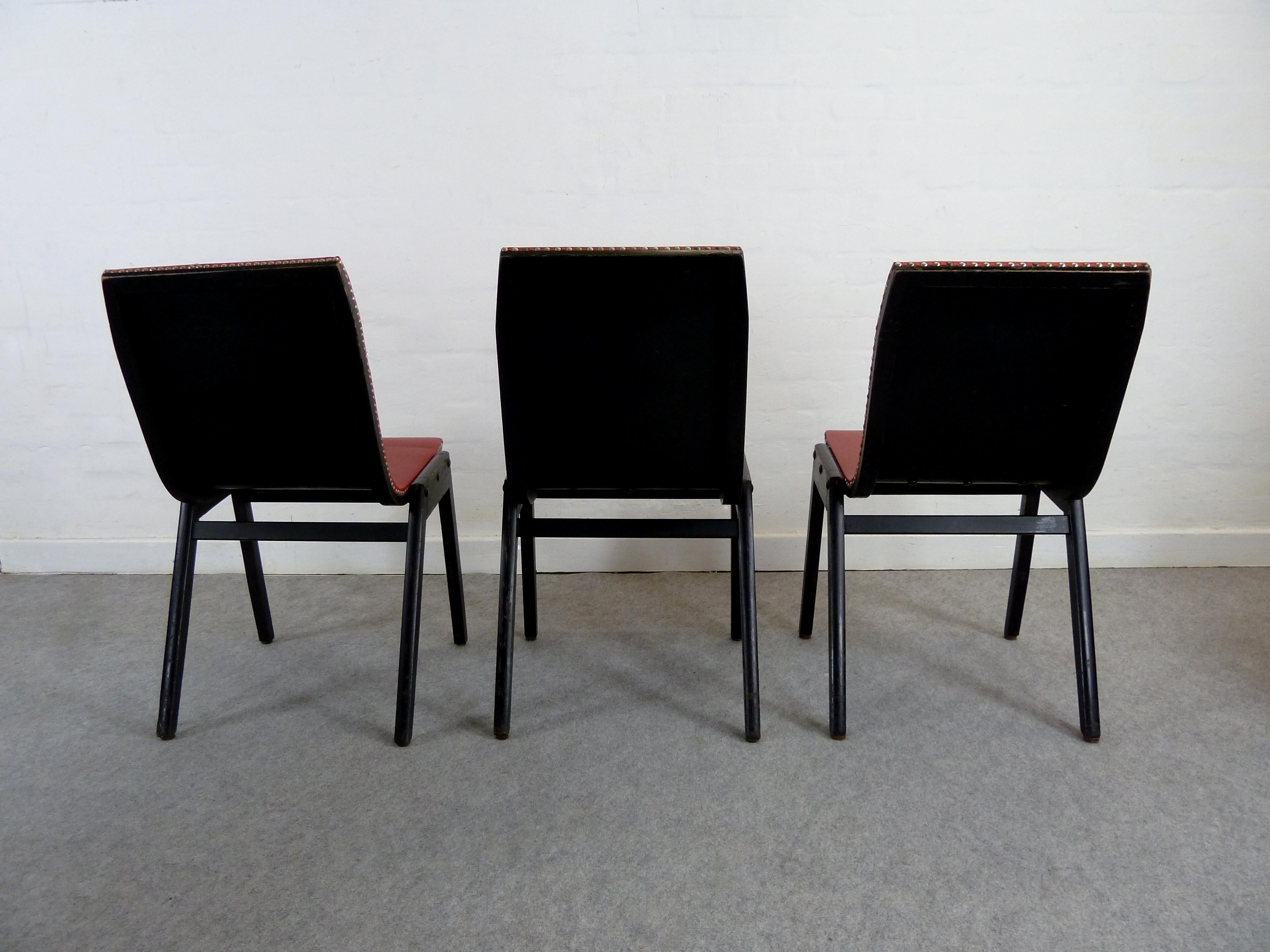 Allemand Ensemble de 5 chaises de salle à manger du designer autrichien Roland Rainer en vente