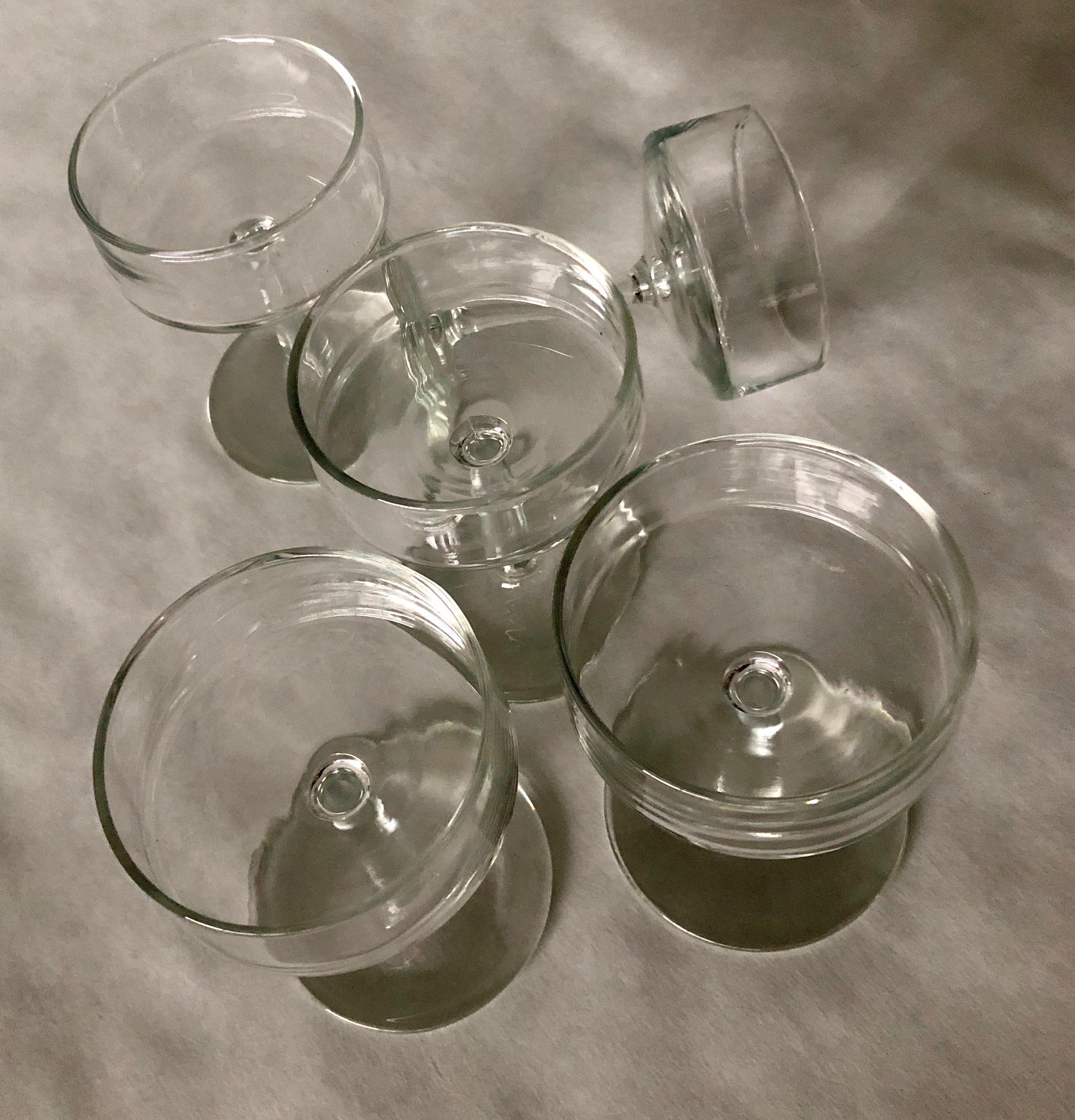 Set of 5 Minimalist Petite Glass Champagne Coupes / Sherbet Bowls with Stem For Sale 10