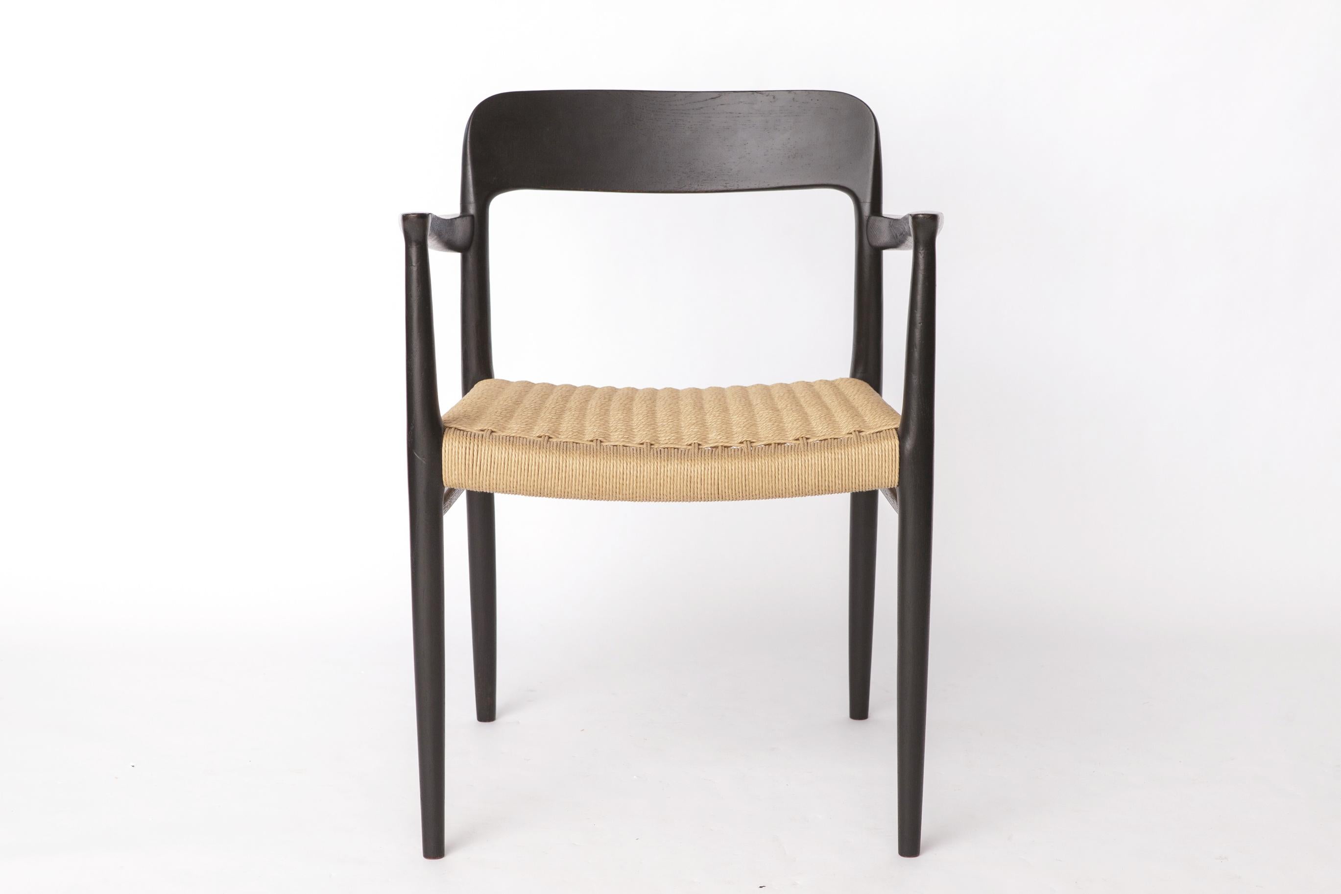 Ensemble de 5 chaises Niels Møller - Model No 75 & 56, noires Design danois du milieu du siècle Excellent état - En vente à Hannover, DE