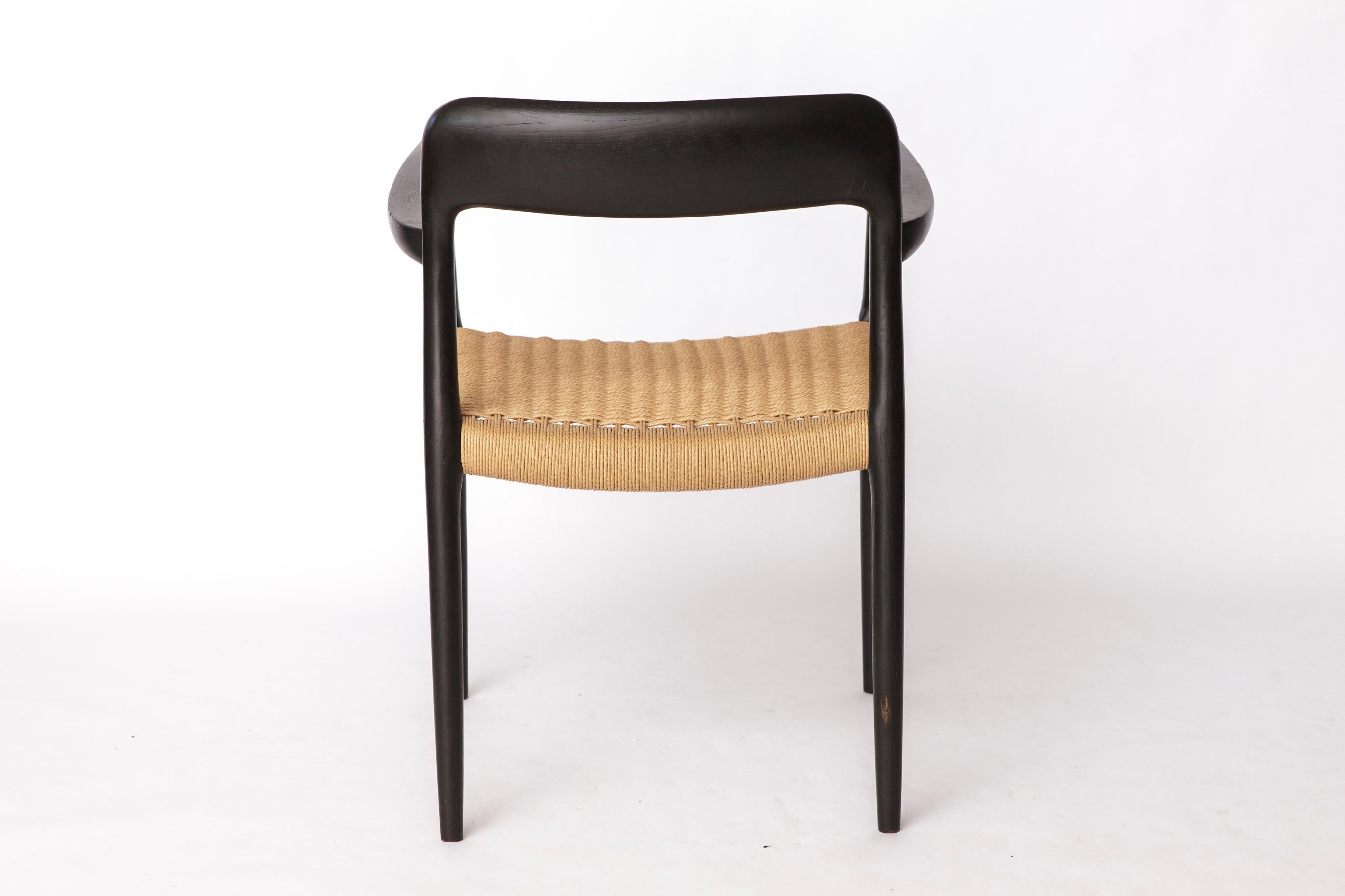 Ensemble de 5 chaises Niels Møller - Model No 75 & 56, noires Design danois du milieu du siècle en vente 1