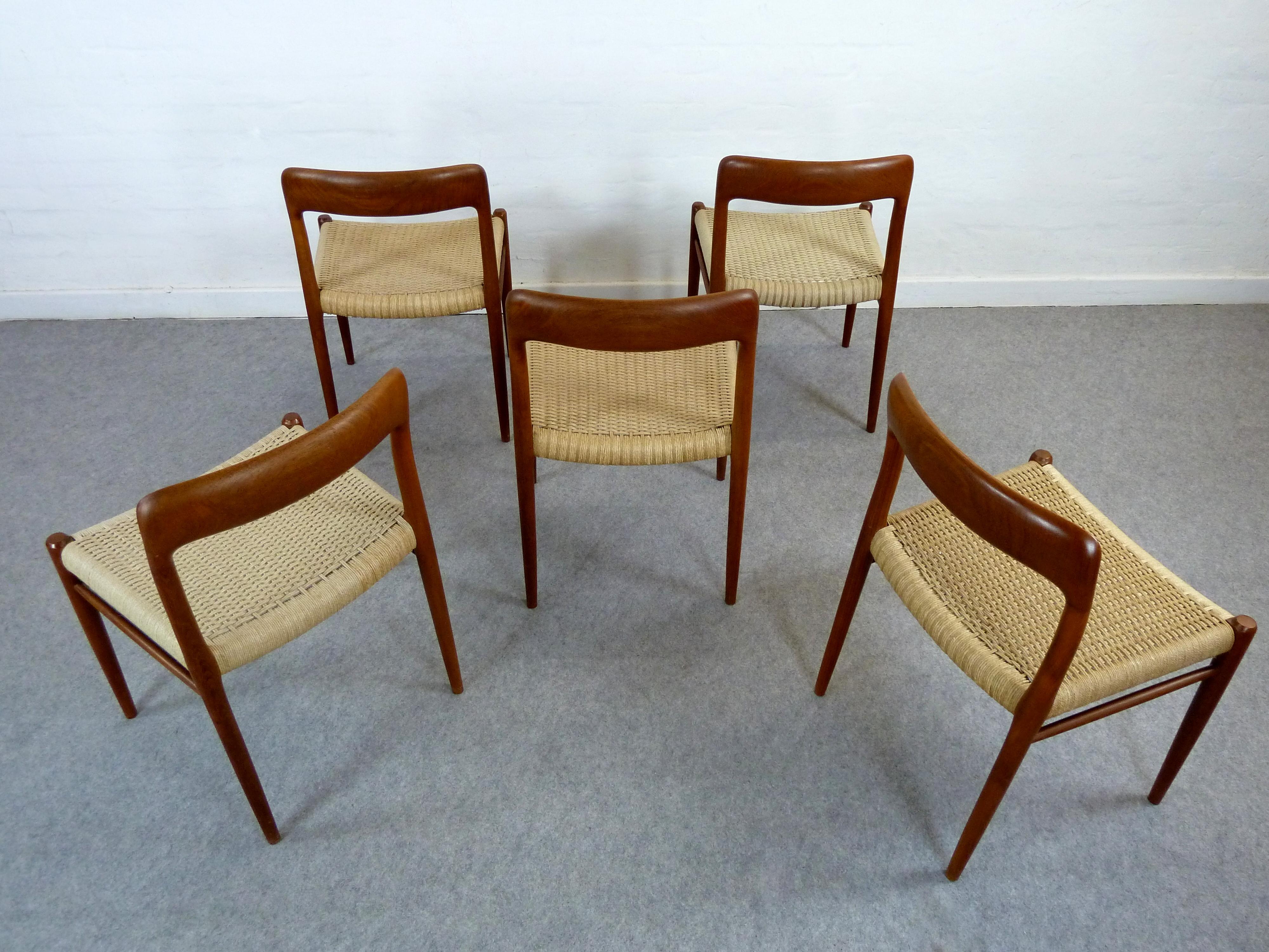 Set of 5 Niels O. Moeller Teak Chair Model 75 1