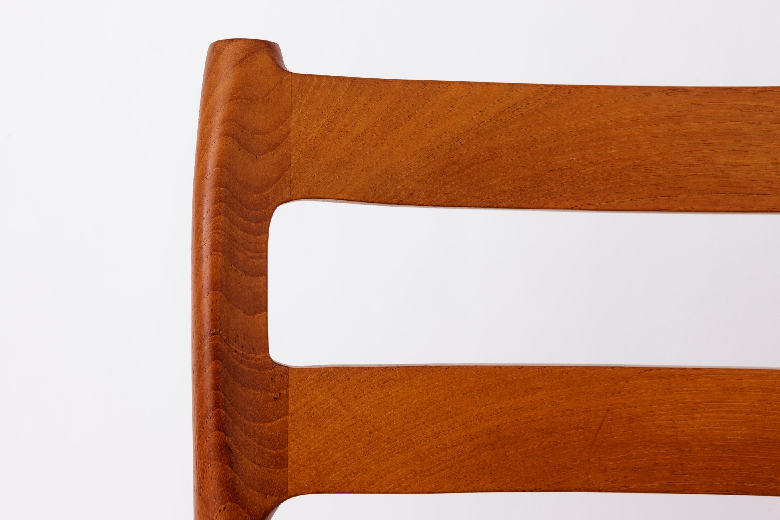 Lucidato Set di 5 sedie Niels Otto Møller Model 84 - Sedie da pranzo danesi in teak e pelle in vendita