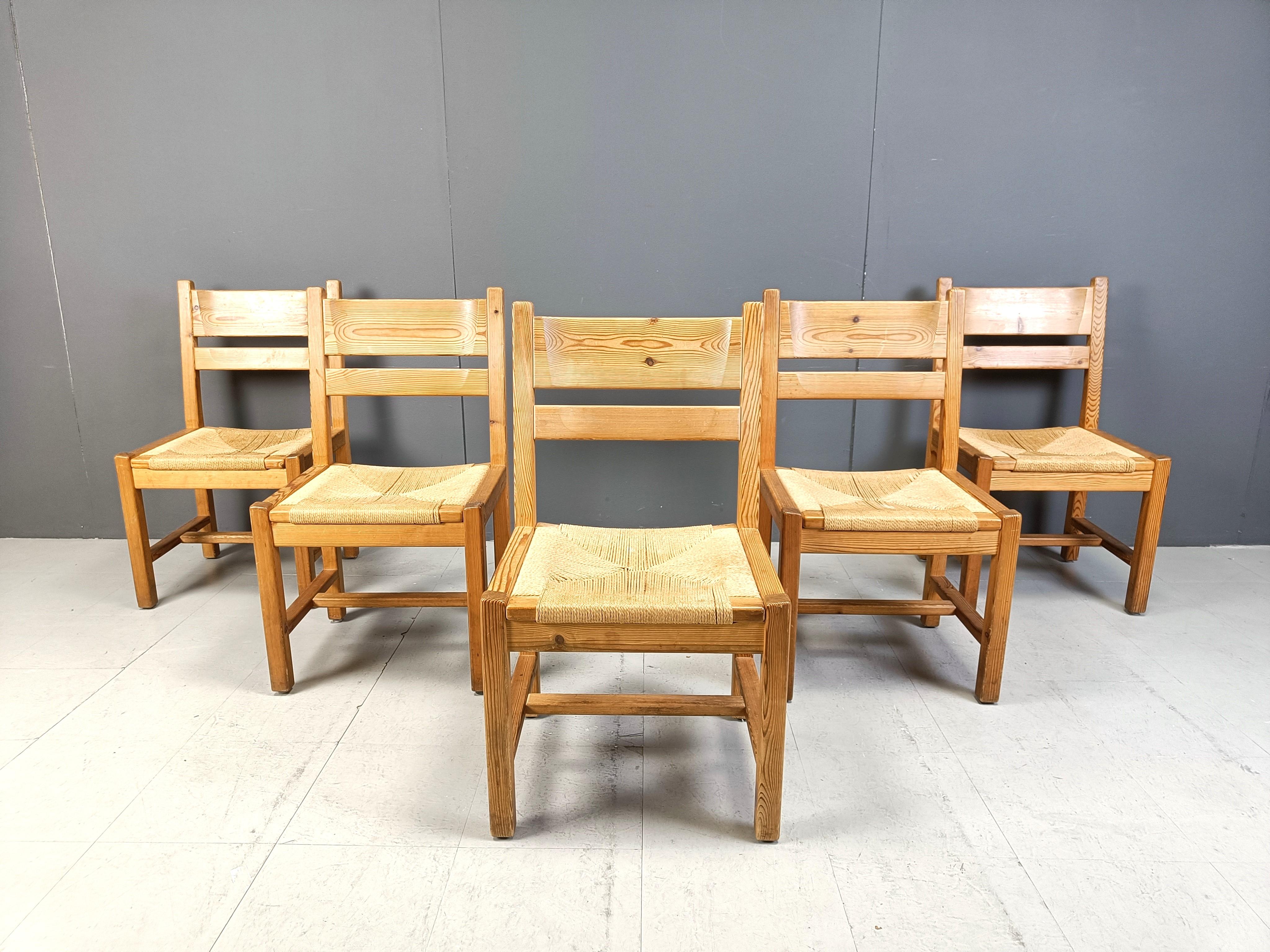 Set di 5 sedie da pranzo in legno Pibe di GM Mobler, anni '60 In condizioni buone in vendita a Leuven, Vlaams Gewest