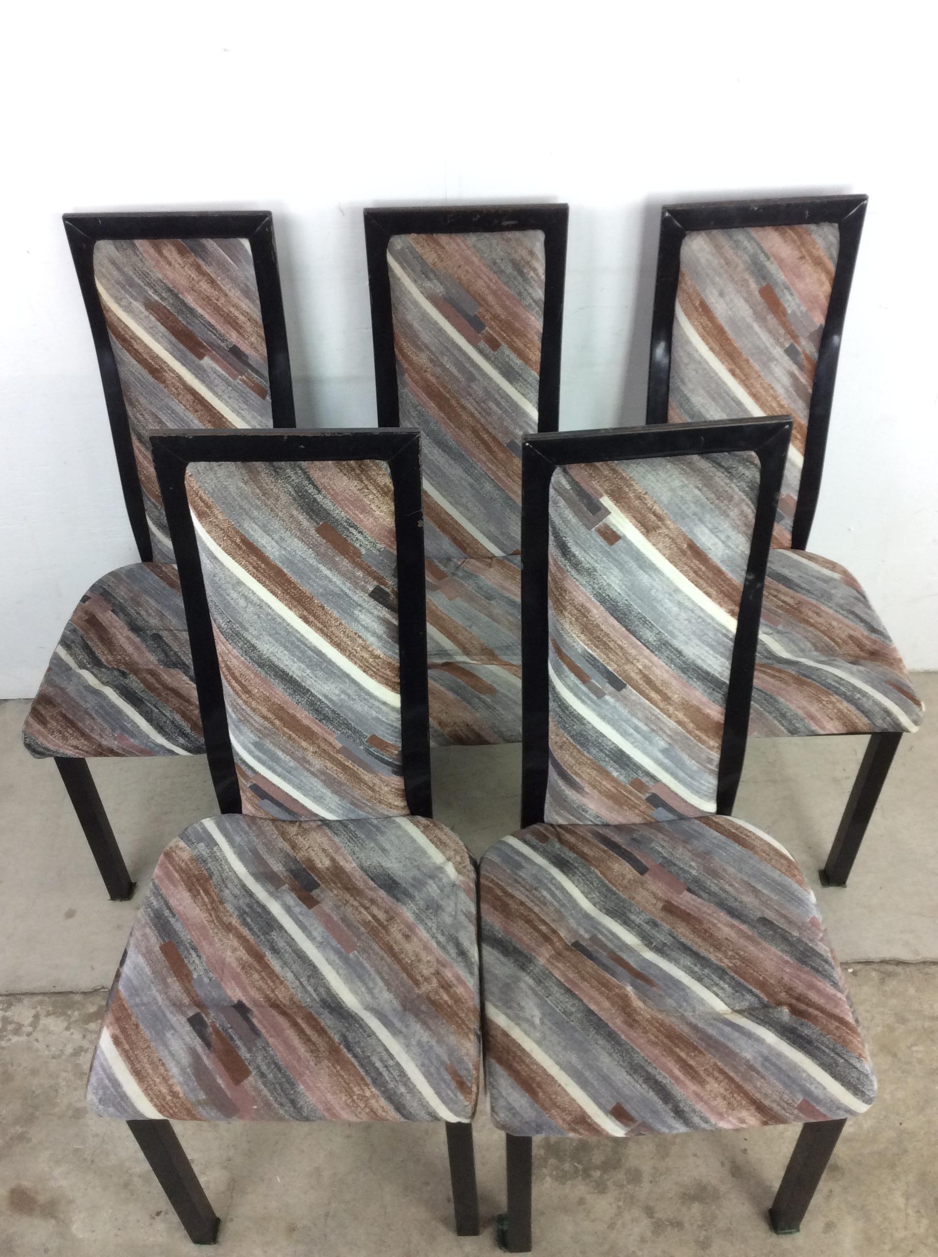 Juego de 5 Sillas de Comedor Postmodernas con Tapicería Vintage en venta 2