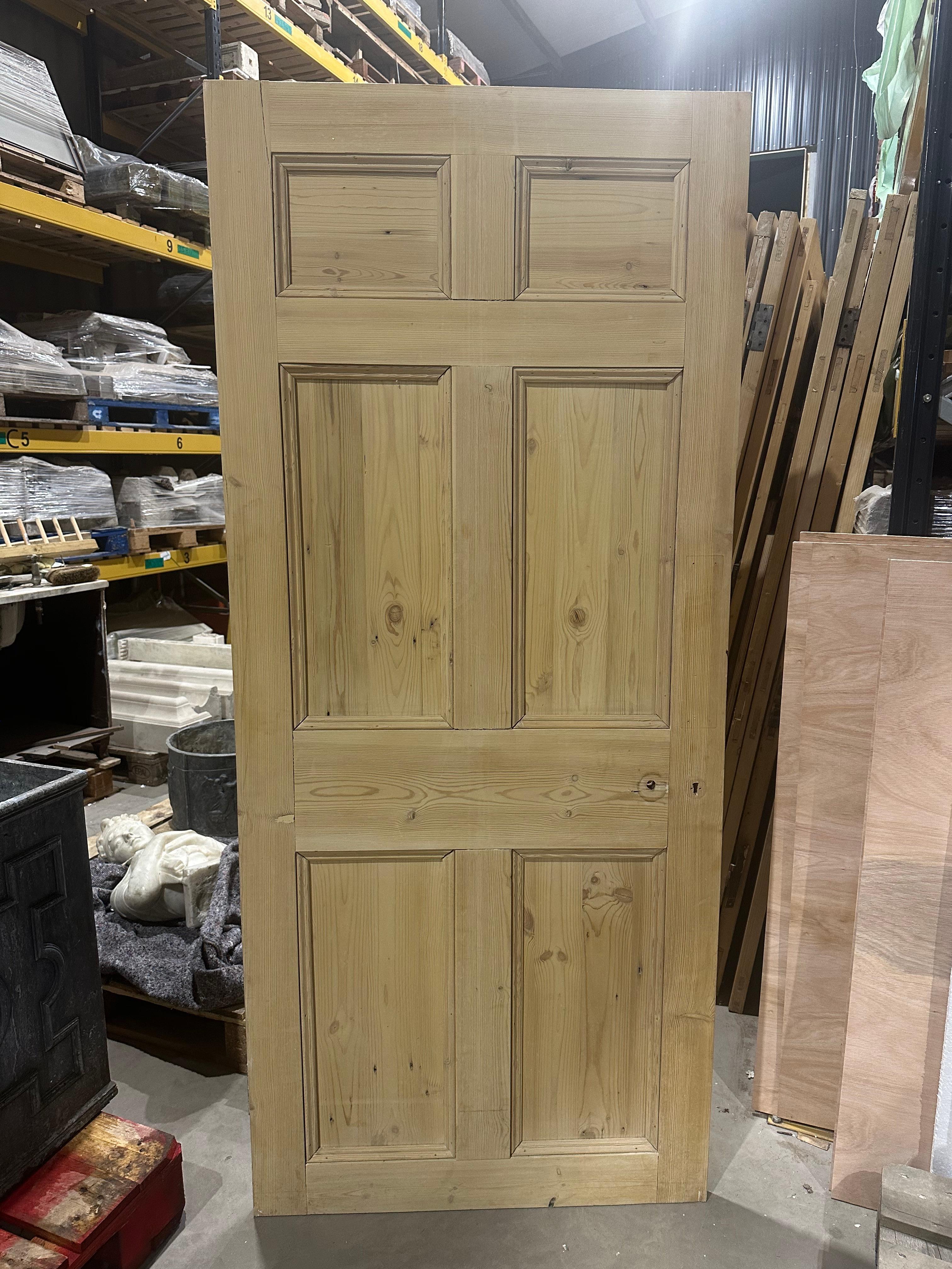 Anglais Ensemble de 5 portes en pin de style victorien récupérées à l'intérieur en vente