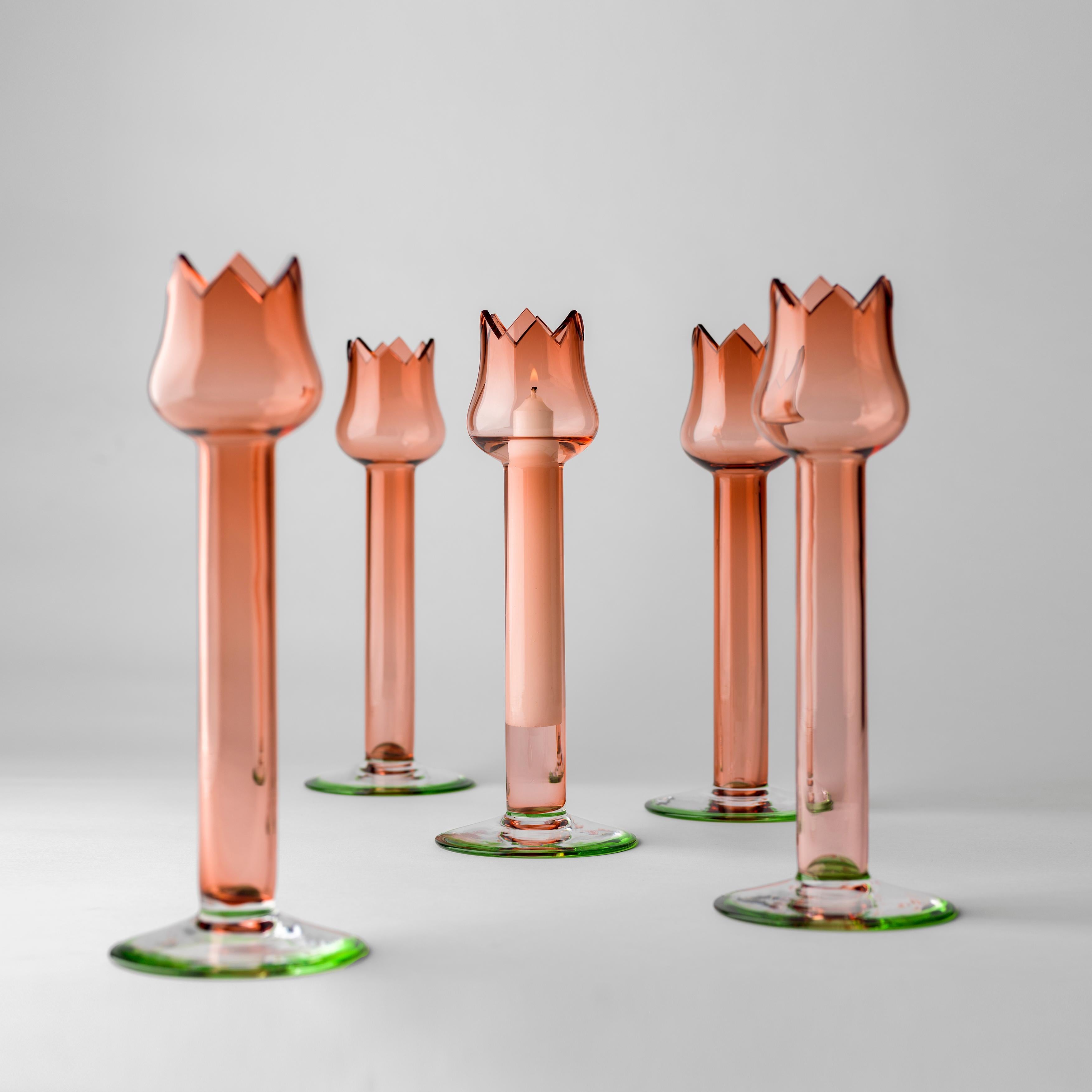 Contemporary Set of 5 Red Tulip Glass Candleholders by Oscar Tusquets for Bd Barcelona