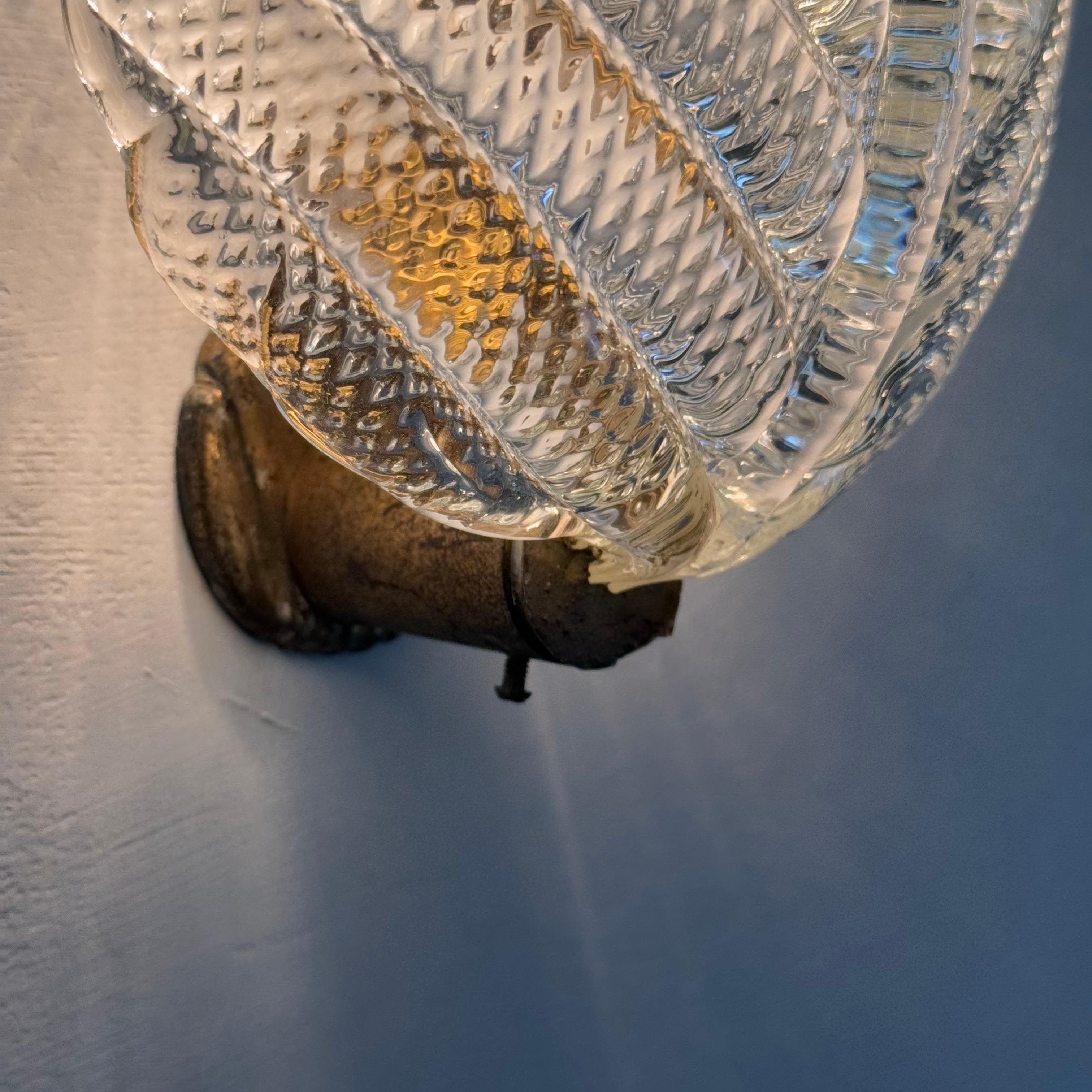 Set of 5 Ribbed ‘Leaf’ Wall Lights by Barovier & Toso Italy, circa 1940 For Sale 1