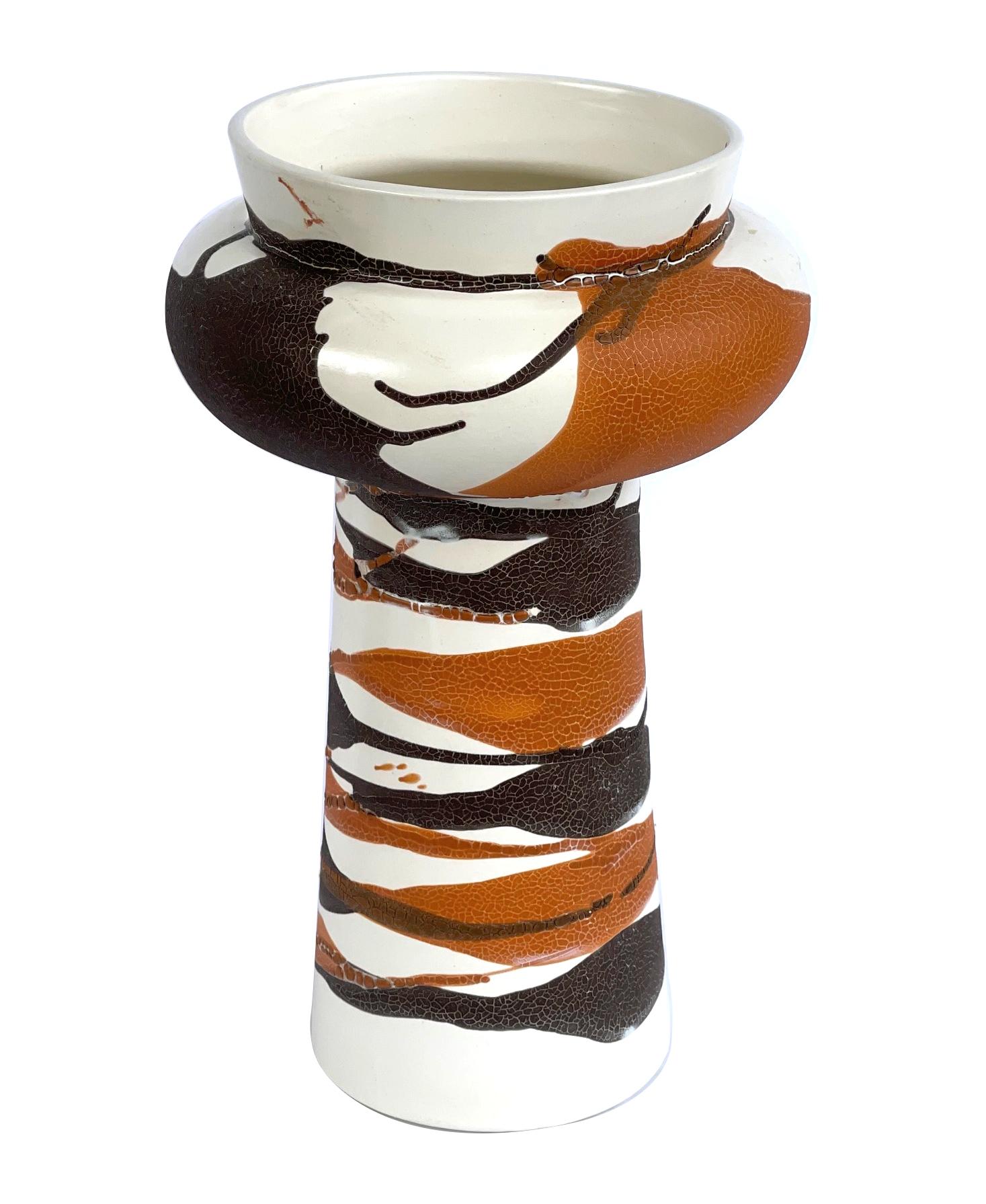 Poteries Ensemble de 5 vases en poterie Royal Haeger avec glaçure à gouttes marron et roux sur fond ivoire en vente