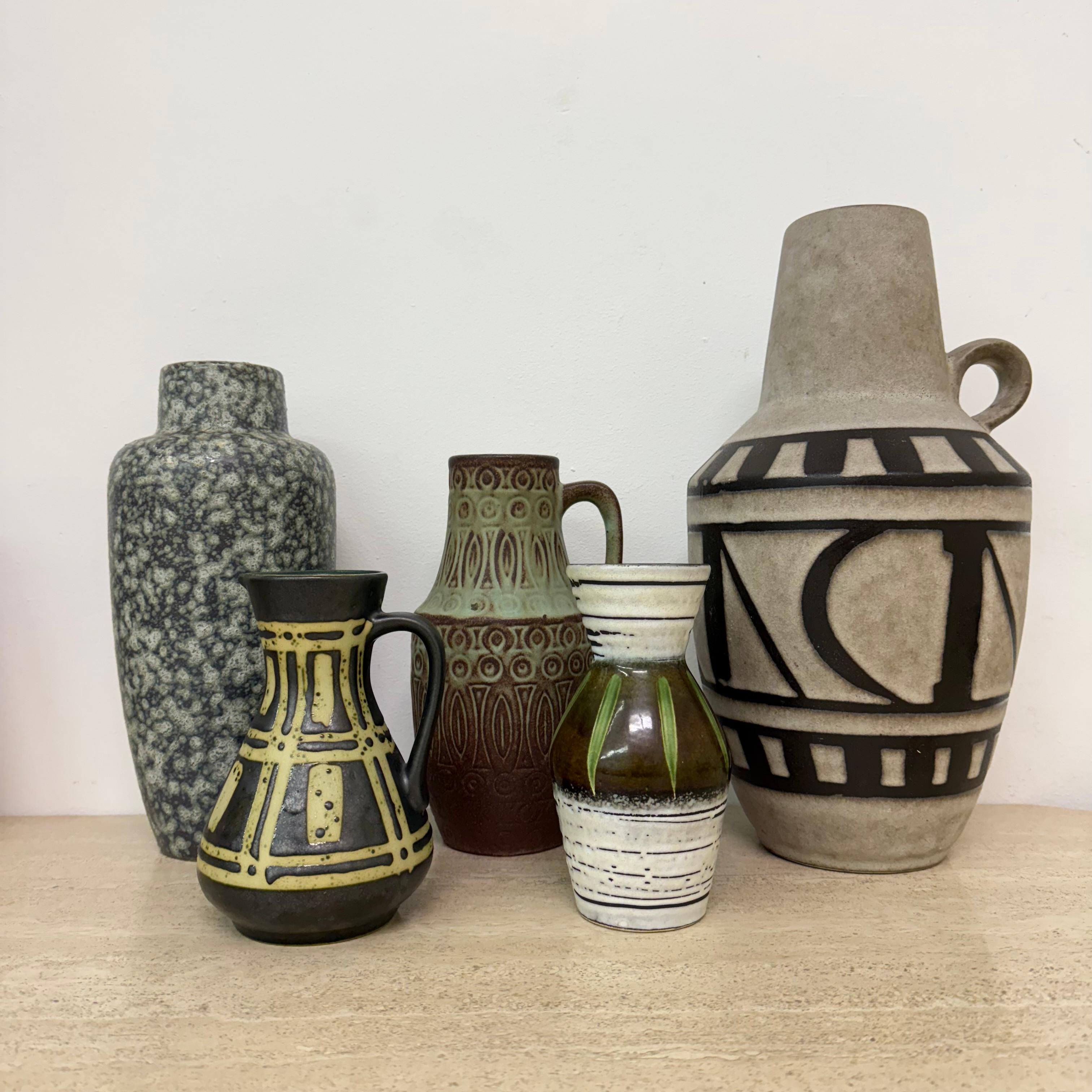 Ceramica Set di 5 vasi in ceramica di Scheurich, Germania occidentale, anni '70 in vendita