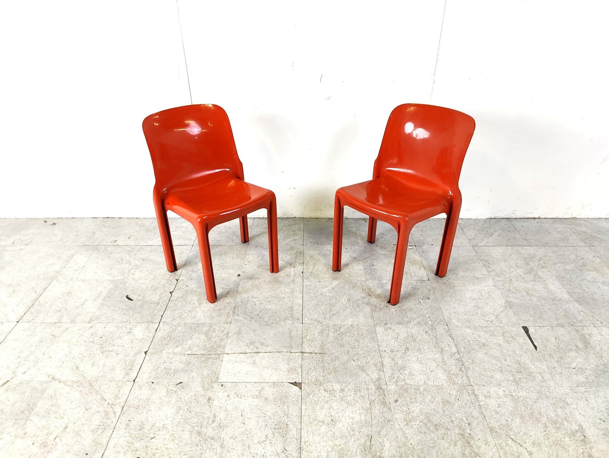 Set of 5 Selene dining chairs by Vico Magistretti for Artemide, 1970s In Good Condition For Sale In HEVERLEE, BE