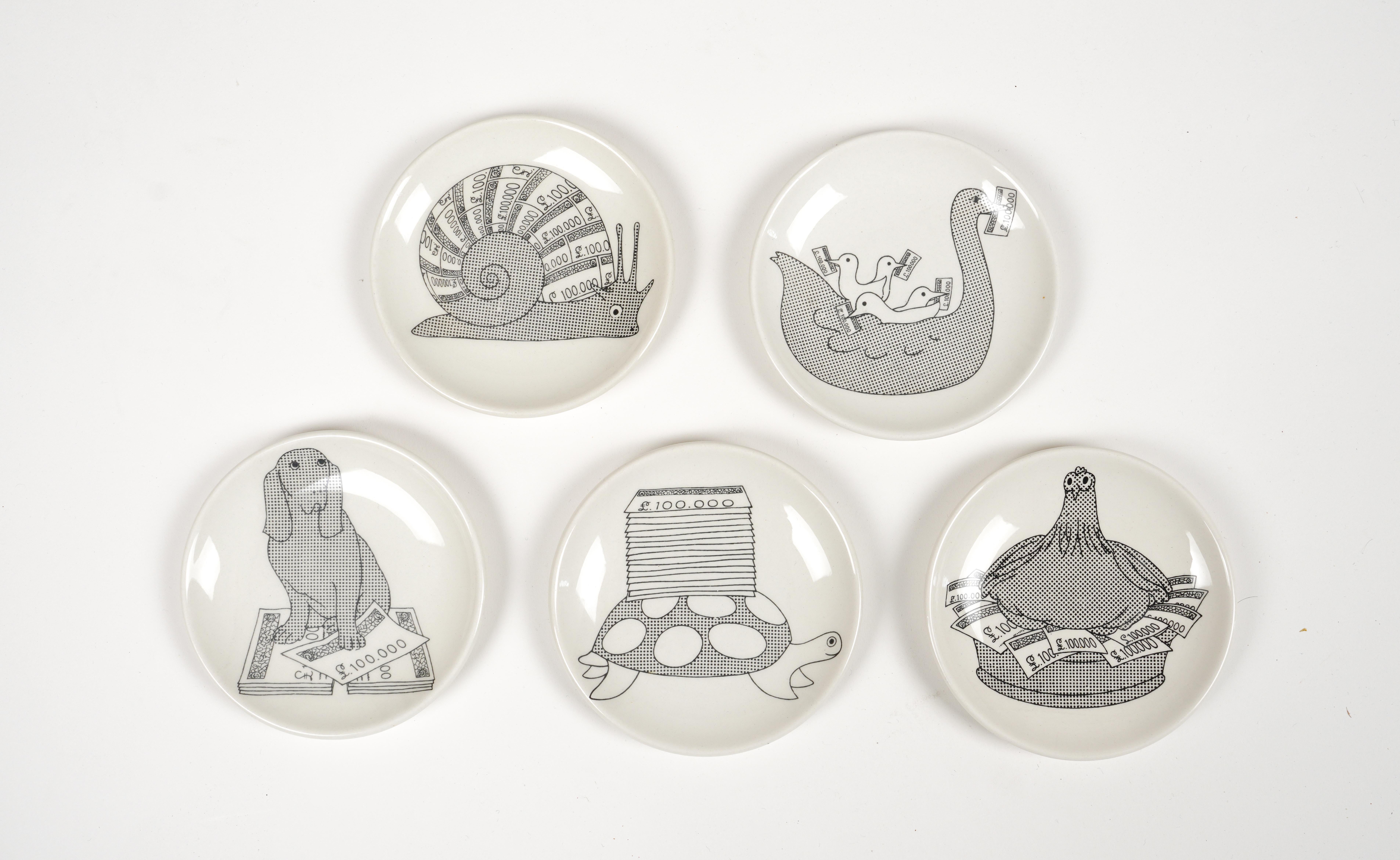 Midcentury a set of five beautiful black and white small plates or coasters in porcelain displaying drawn animals with money (snail, dog, hen, turtle, duck) by Piero Fornasetti.

Made in Italy in the 1950s.

Stamped on the bottom as shown in the