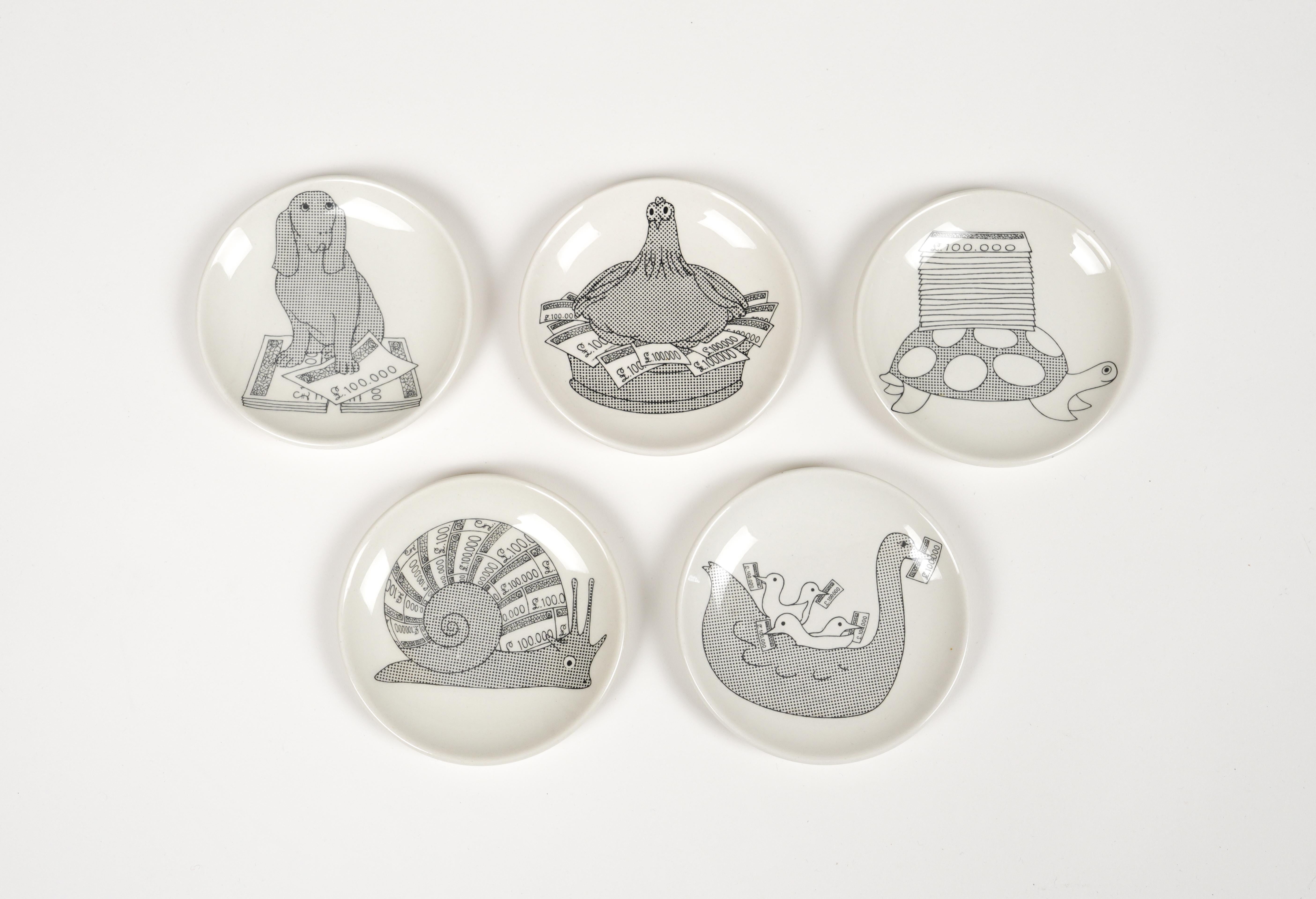 Mid-Century Modern Set of 5 Small Plate or Coasters in Porcelain by Piero Fornasetti, Italy 1950s For Sale