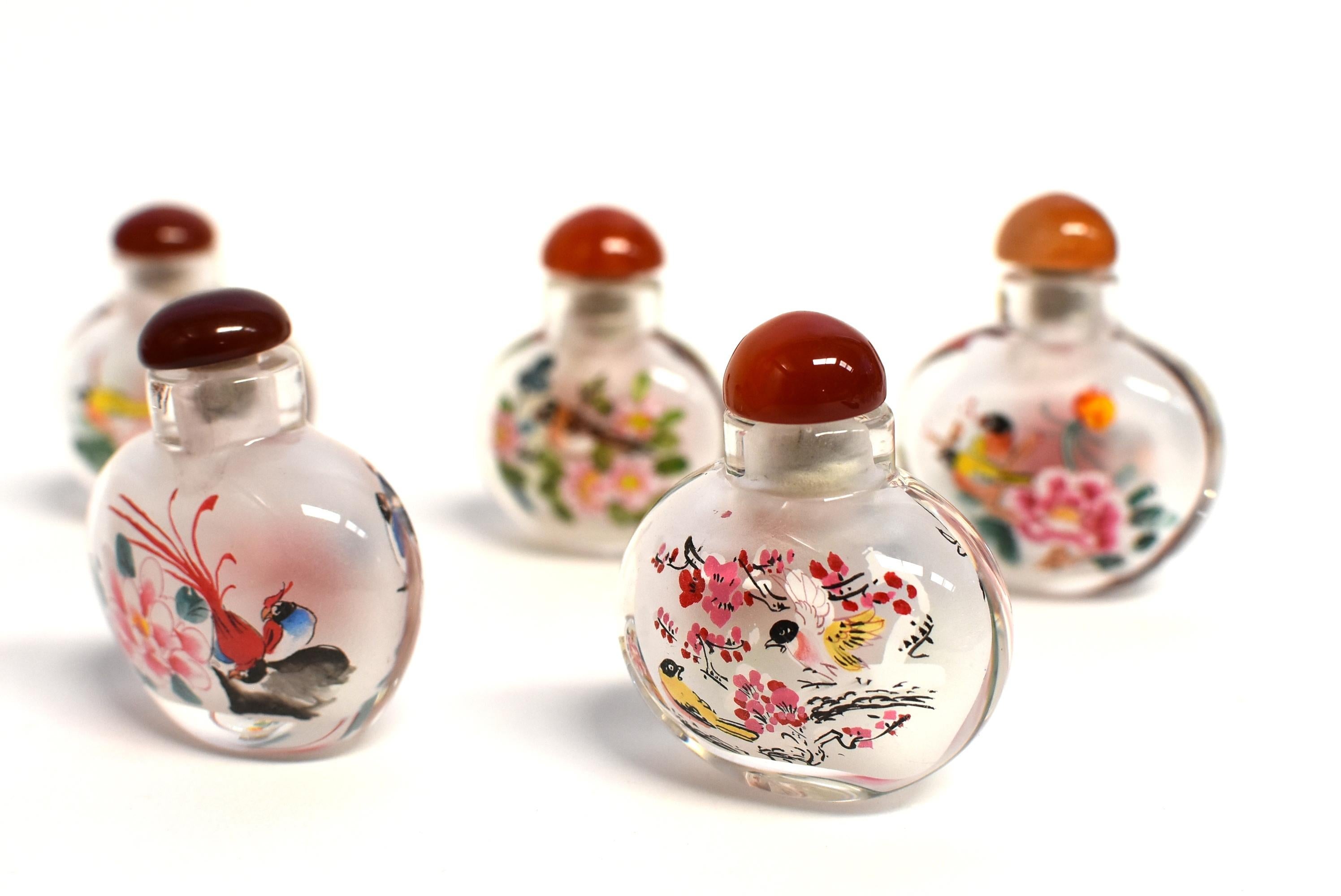 Set of 5 Snuff Bottles Reverse Painted Birds In New Condition For Sale In Somis, CA