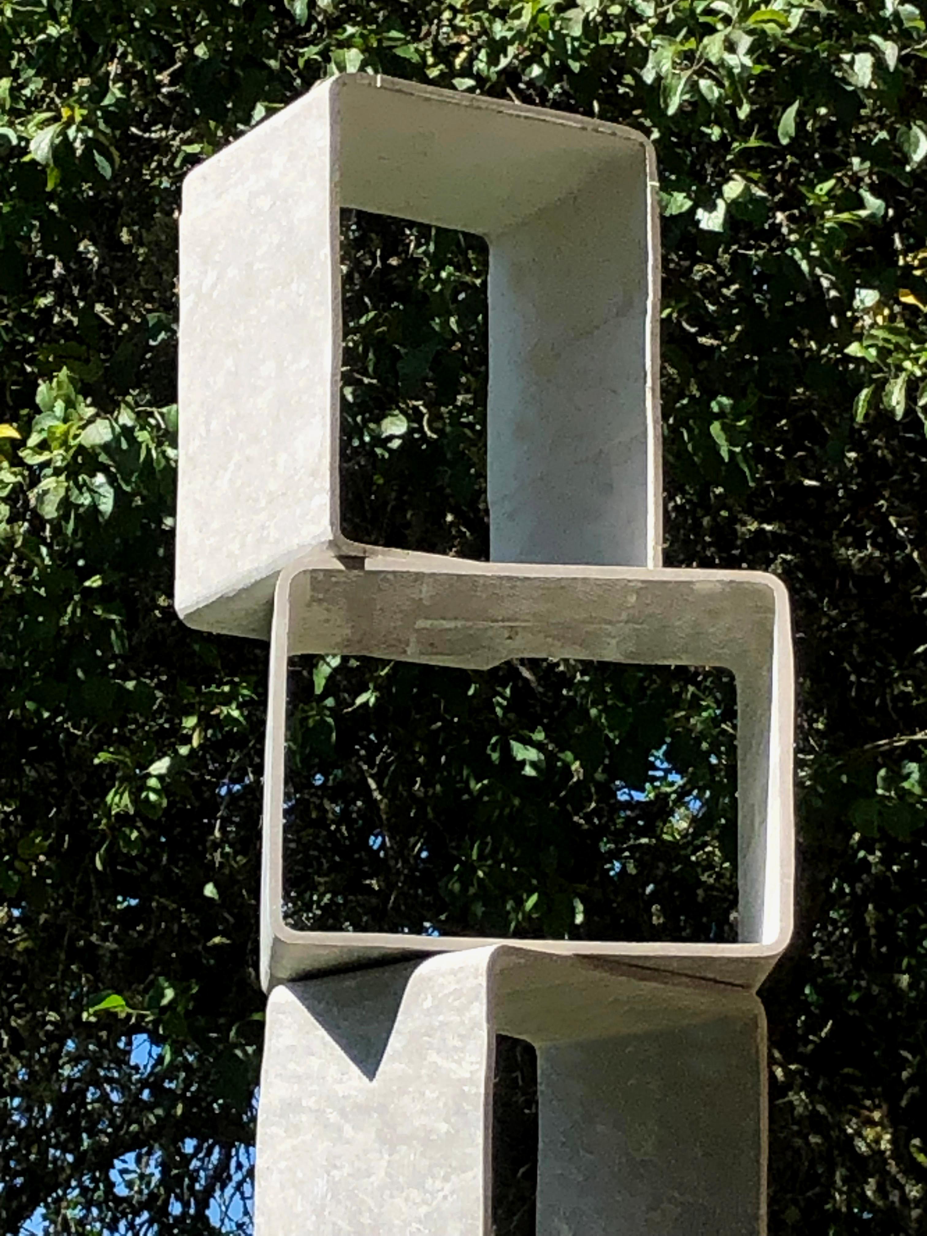 Set of 5 SPACE-AGE Concrete BOOKCASES by WILLY GUHL for ETERNIT, Swiss 1970 In Fair Condition For Sale In PARIS, FR