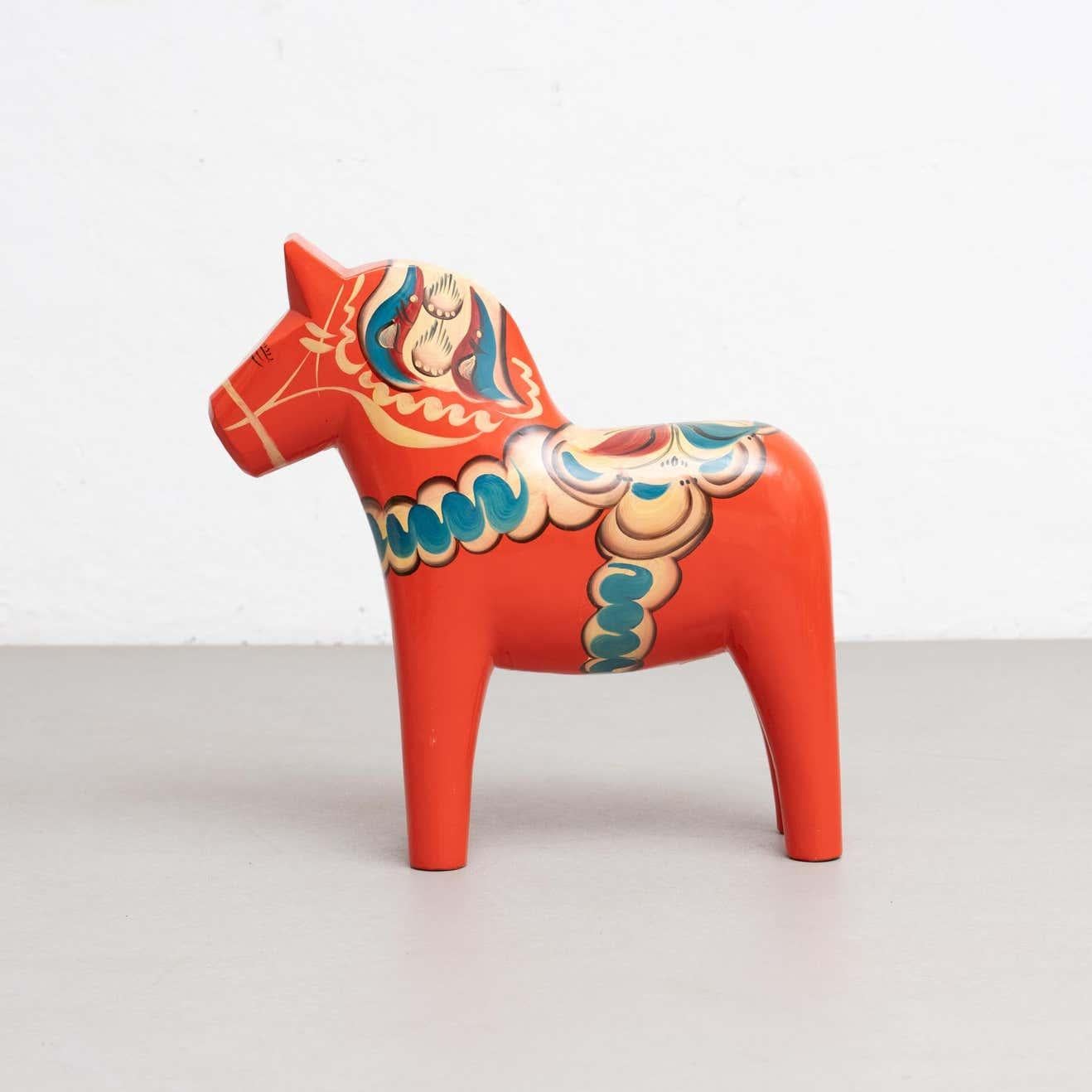 Ensemble de 5 jouets de cheval Dala en bois folklorique suédois, vers 1960 en vente 9