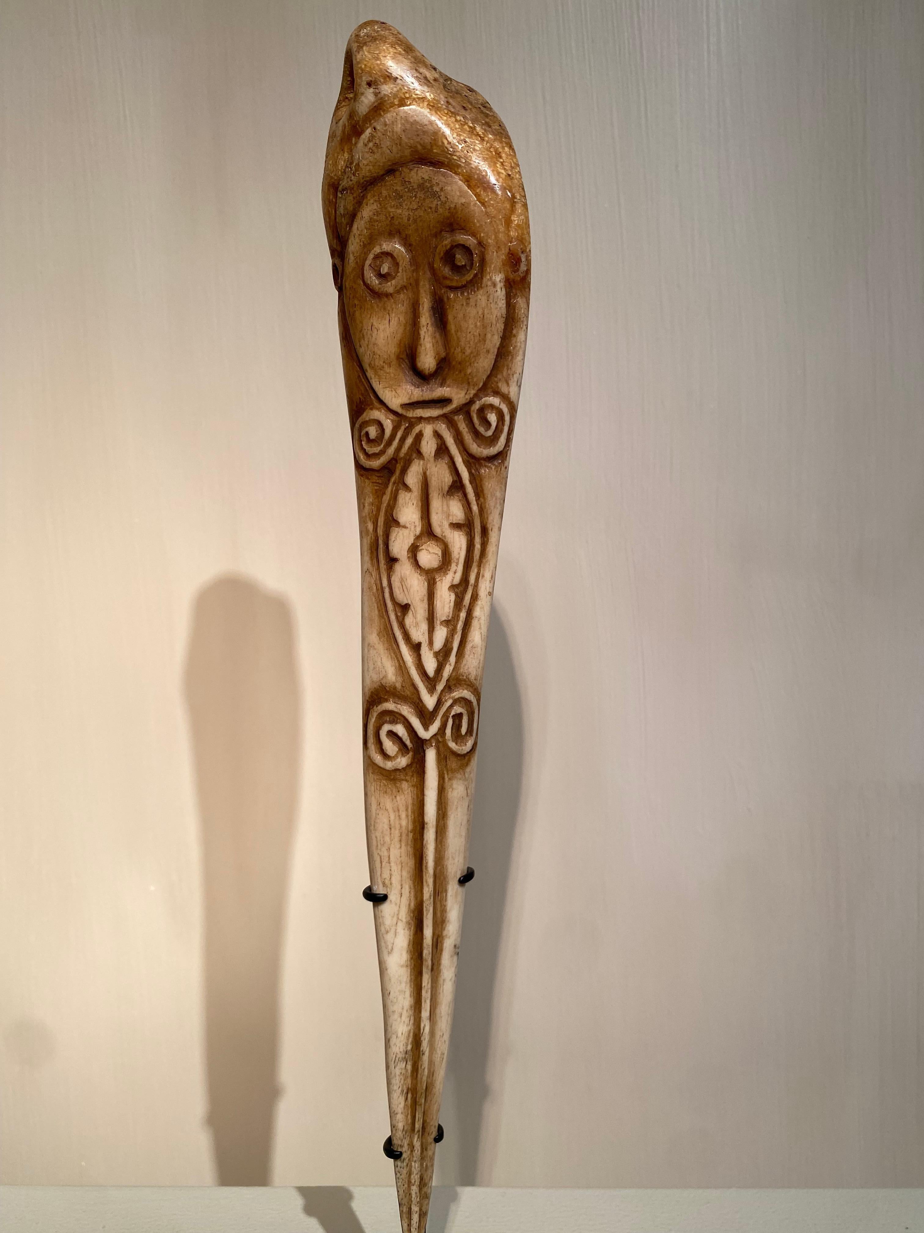 Satz von 5 Tribal Art Messern aus Papua-Neuguinea im Angebot 5