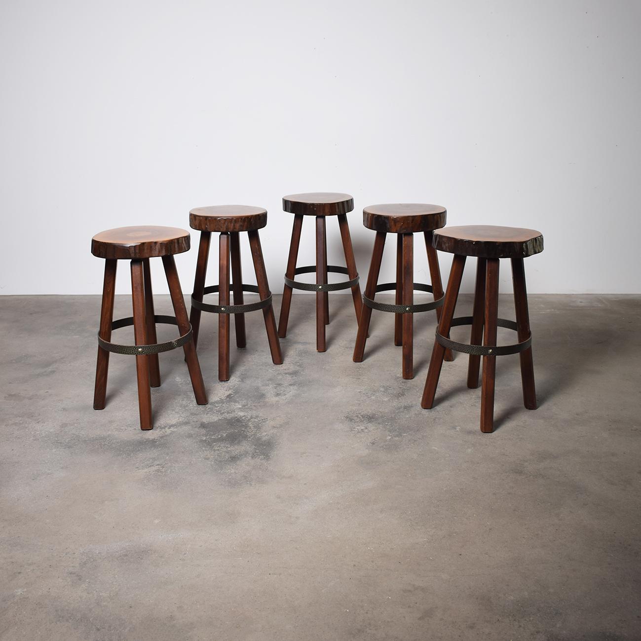 French Set Of 5 Unique Rustic Artisan Brutalist Tree Trunk Bar Stools 1960s For Sale