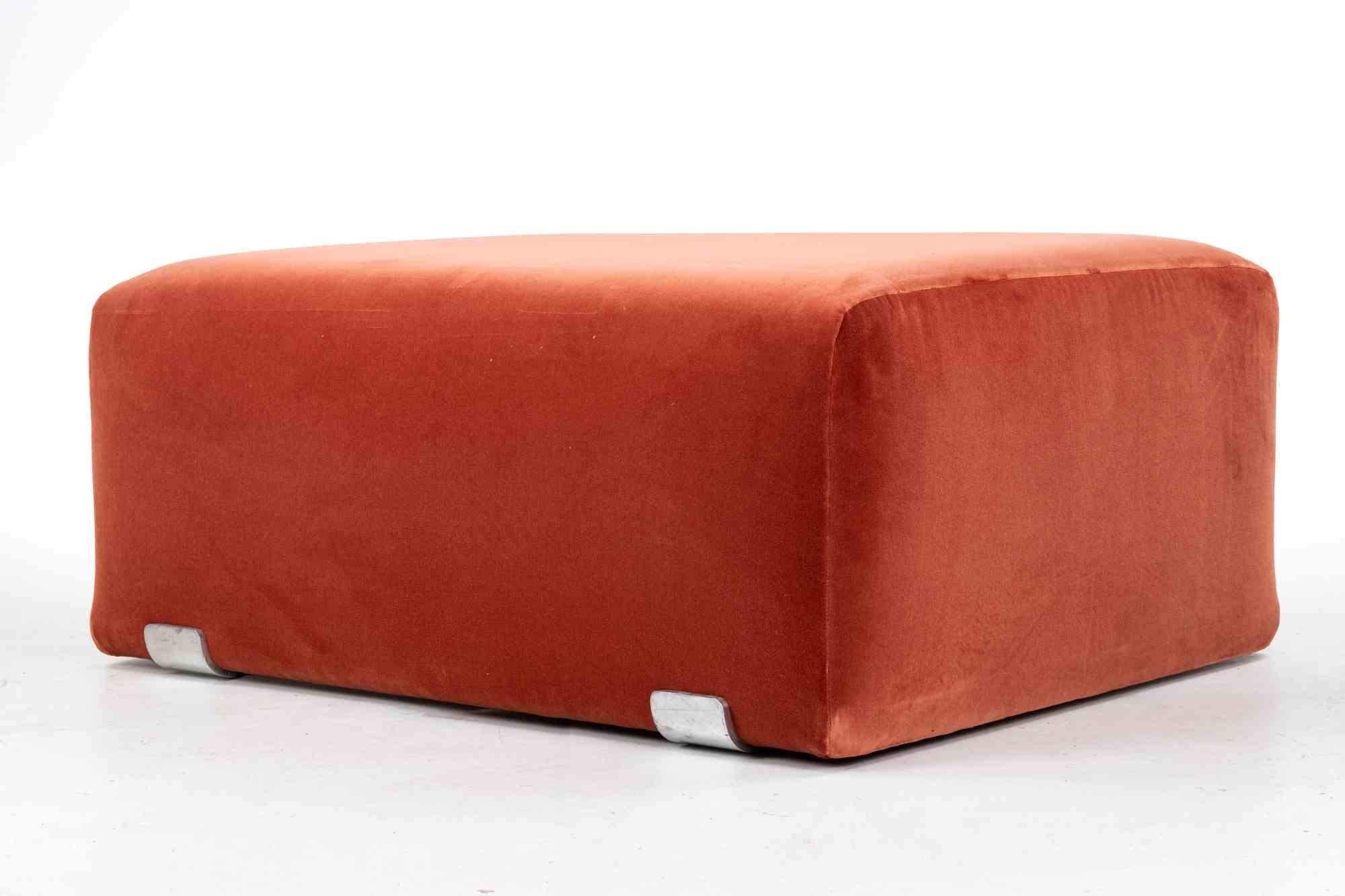 Italiano Set di 5 pouf in velluto, anni '70 in vendita