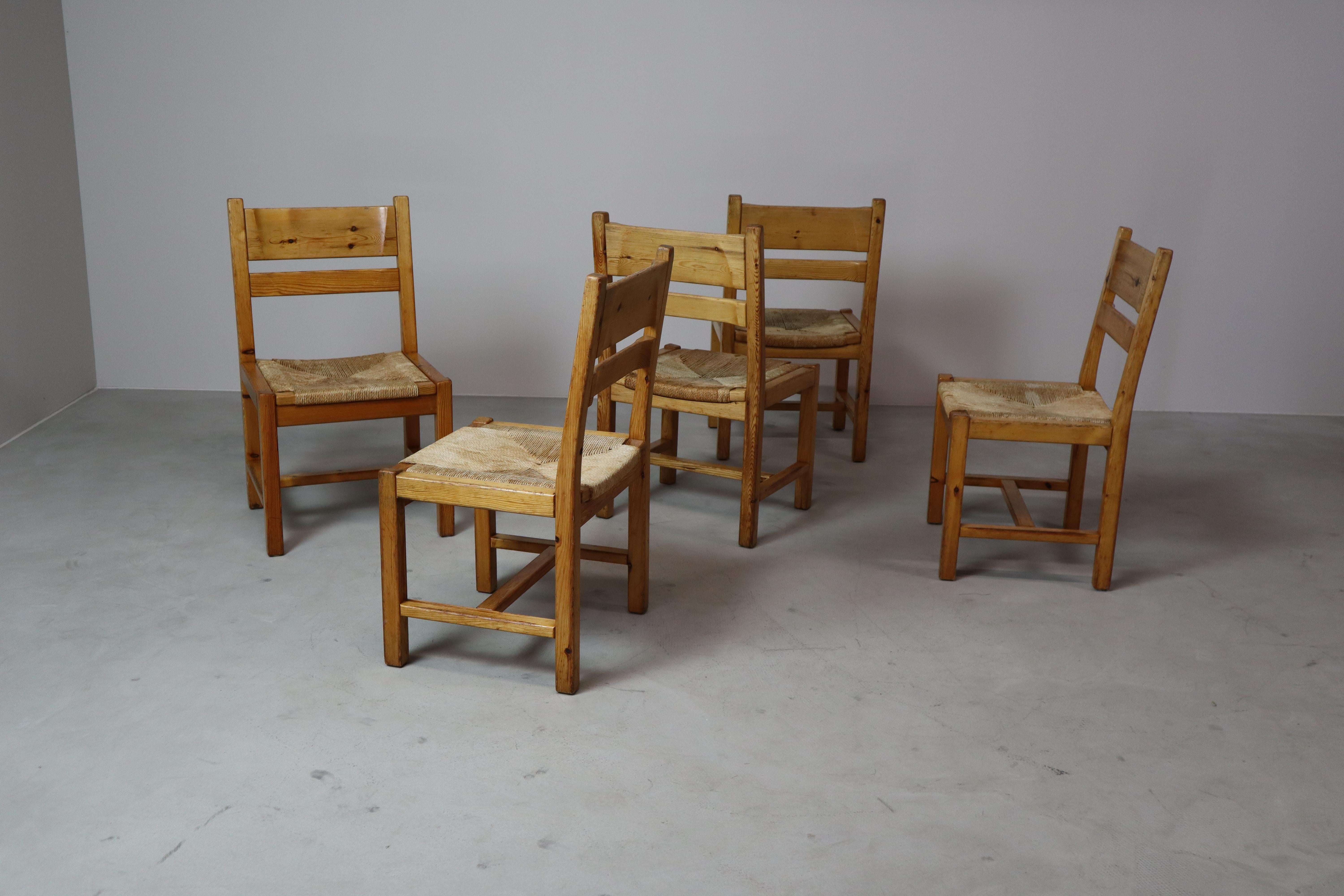 Minimalist Set of 5 vintage Danish chairs by Tage Poulsen for Gramrode Møbelfabrik, 1970's For Sale