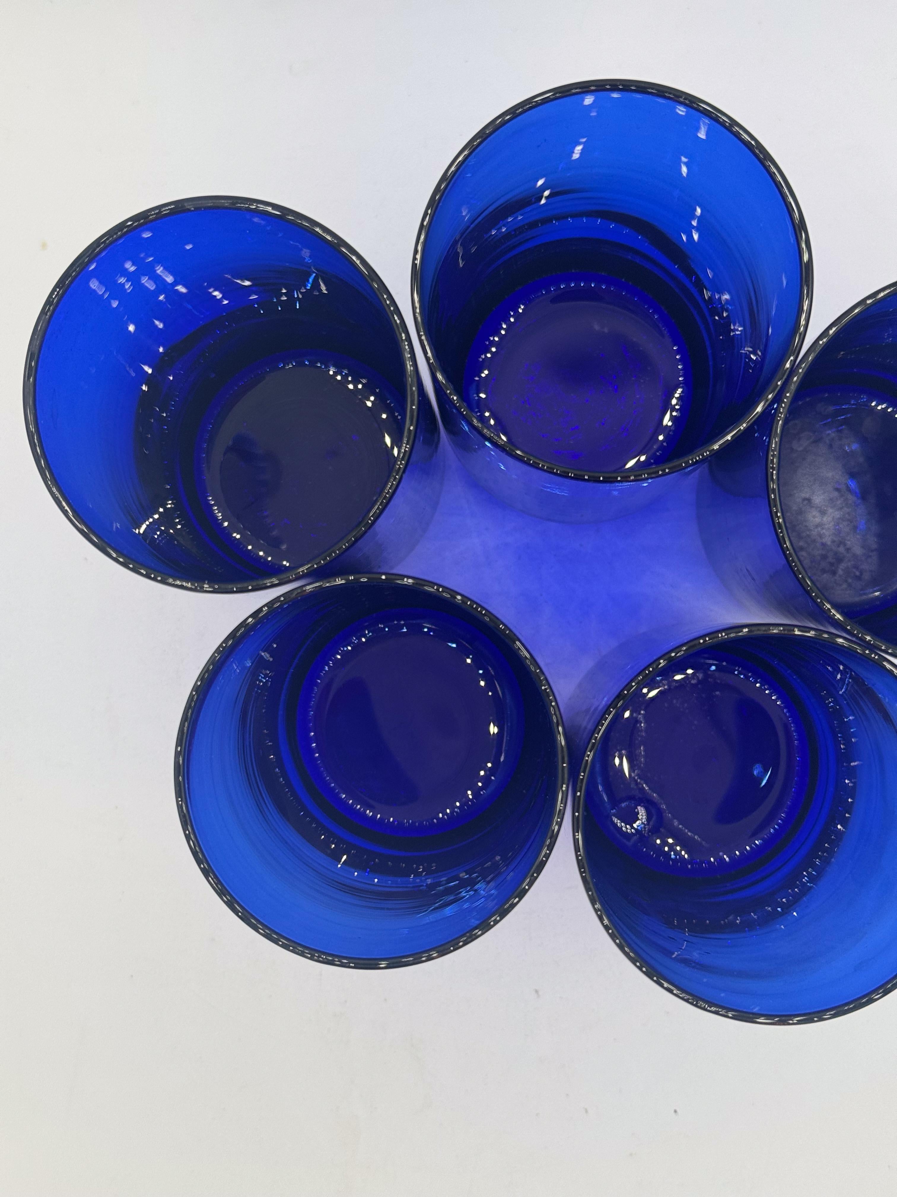 Late 20th Century Set of 5 Vintage Drinking Glasses 1980s Cobalt Blue Highball Tumblers For Sale