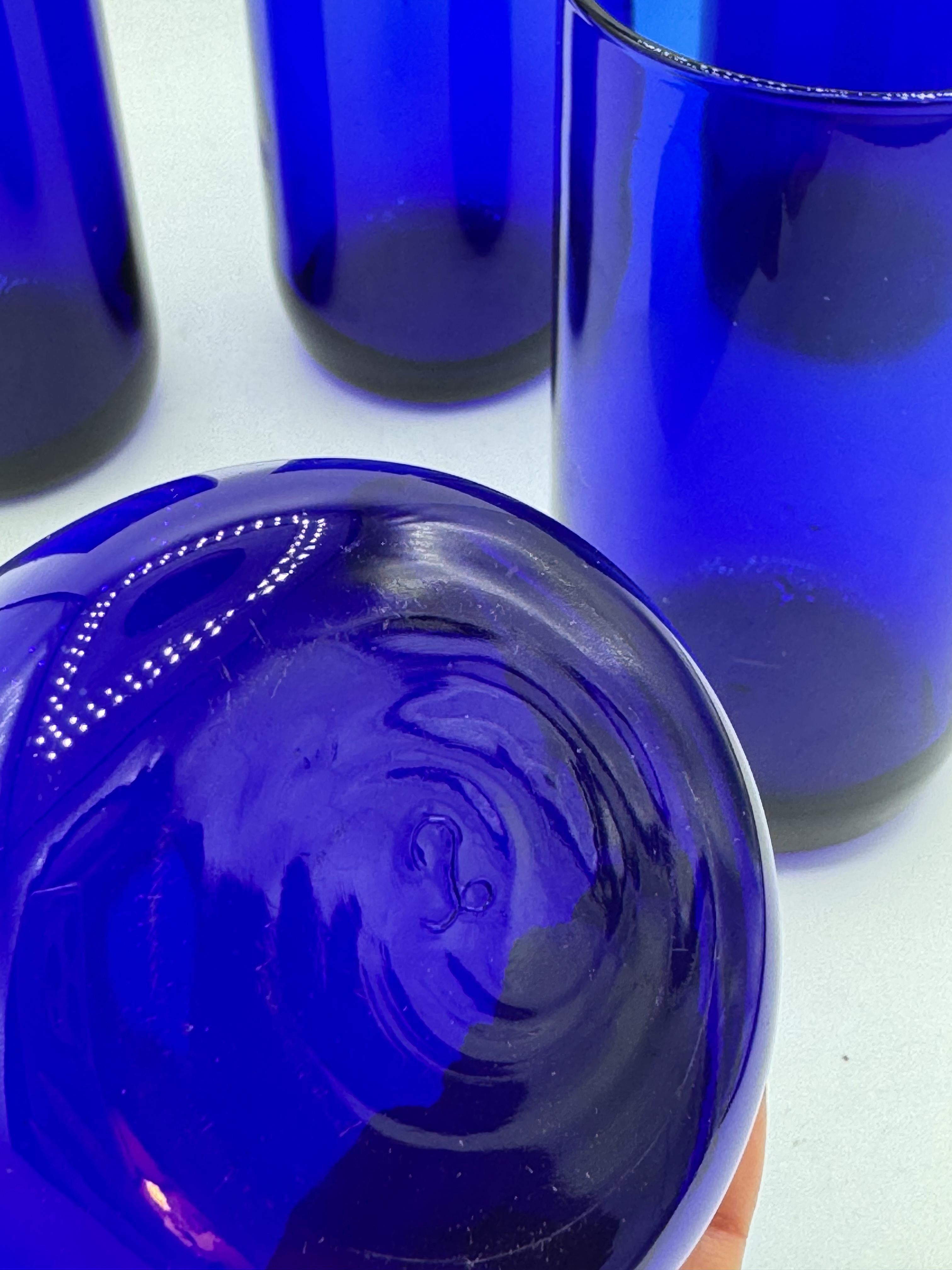 Set of 5 Vintage Drinking Glasses 1980s Cobalt Blue Highball Tumblers For Sale 3