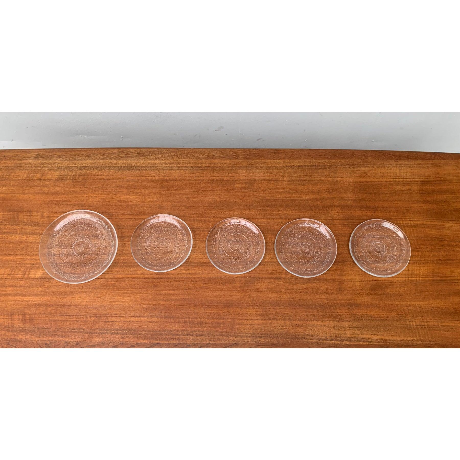 Ensemble de 5 assiettes en verre finlandais Solaris de Tapio Wirkkala pour Iittala Excellent état - En vente à Hamburg, DE