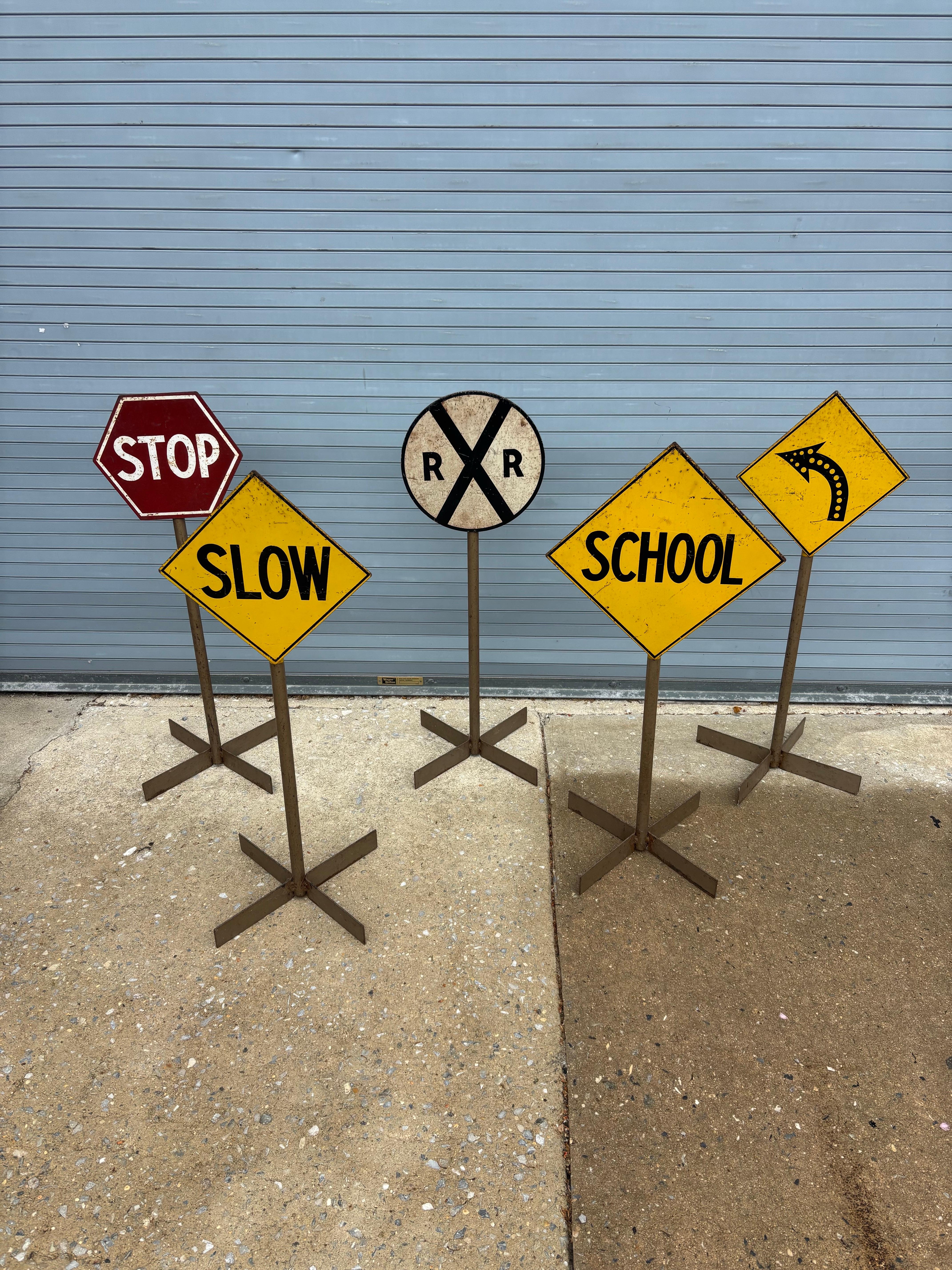 Conjunto de 5 carteles escolares de instrucción vintage en Bueno estado para la venta en Philadelphia, PA