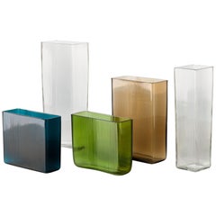 Ensemble de 5 vases vintage 'ISI' de Lennart Andersson Gullaskruf Glasbruk:: Suède