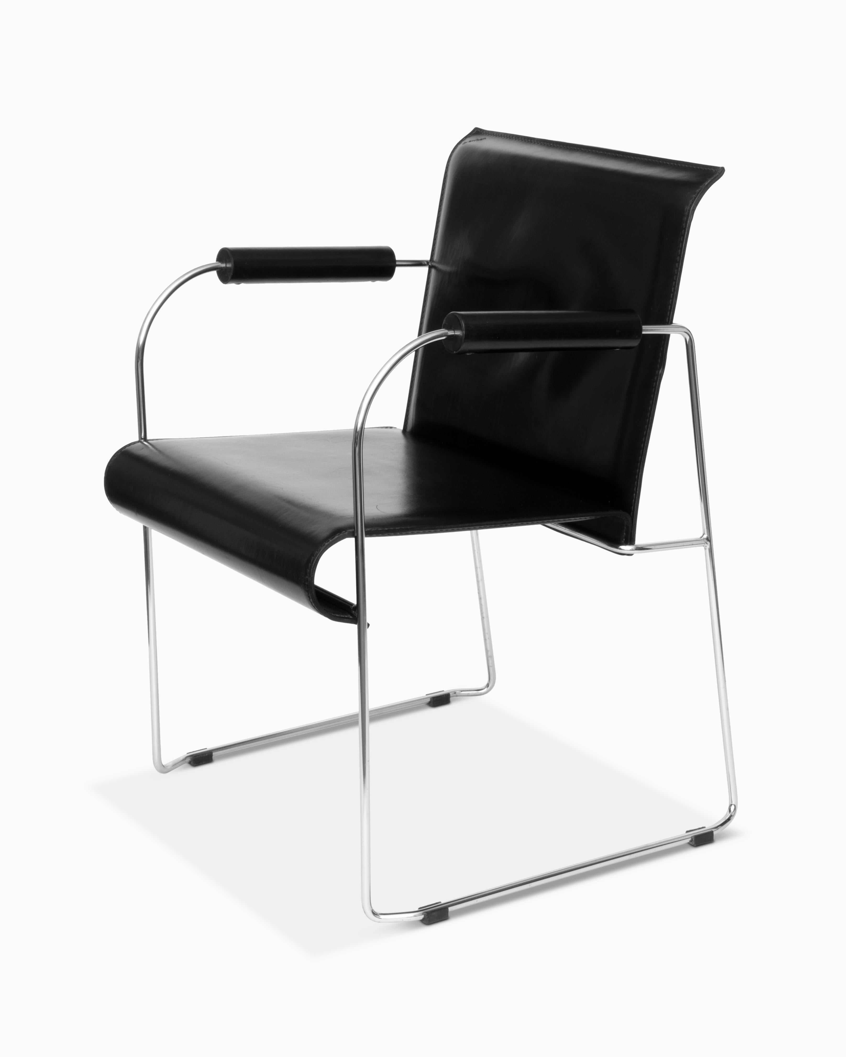 Postmoderne Ensemble de 5 fauteuils postmodernes en cuir vintage par Arrben Italie en vente