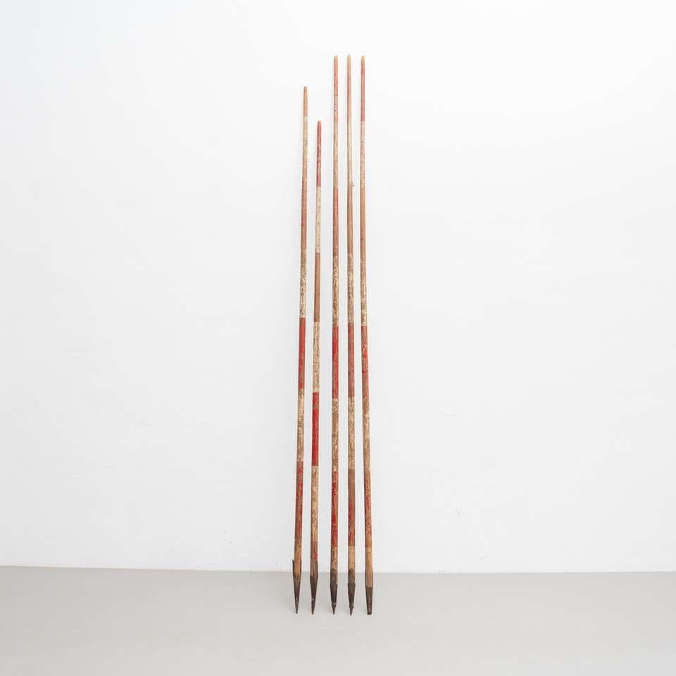 Mid-Century Modern Set of 5 Vintage Traditional Snow Measuring Poles, circa 1930 For Sale