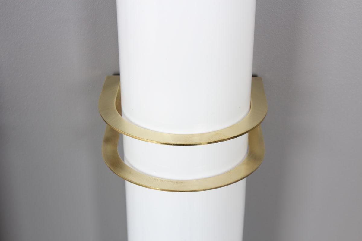 Set di 5 lampade da parete in ottone e opalina, design italiano 1950 in vendita 1