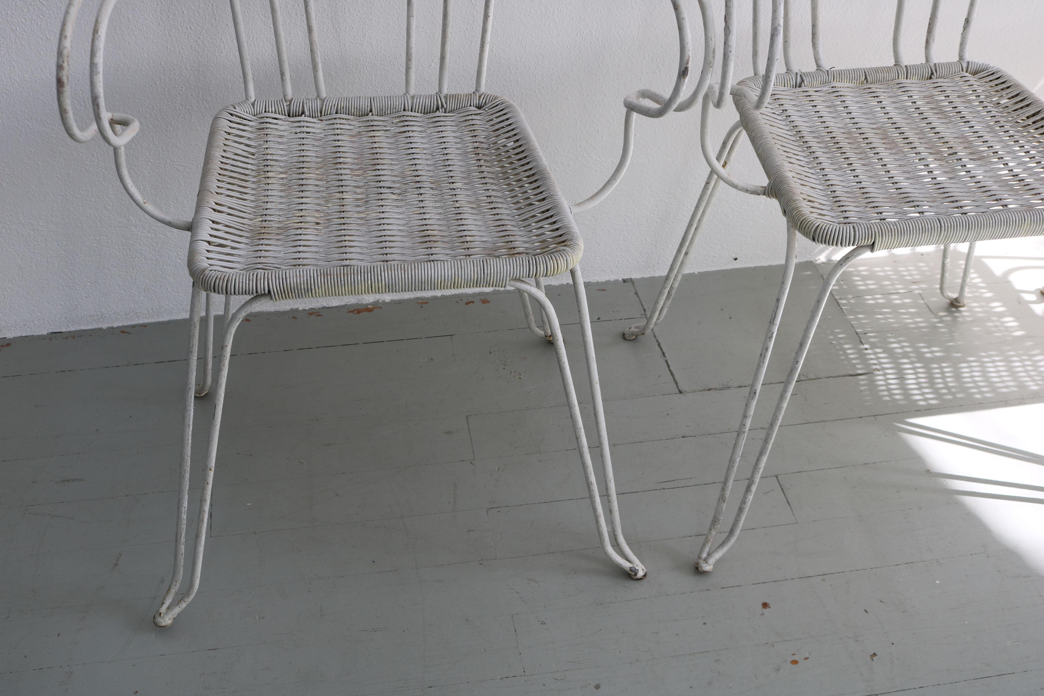 Set of 5 White Garden Chairs with Woven Plastic Seats, Italy, 1960s For Sale 12