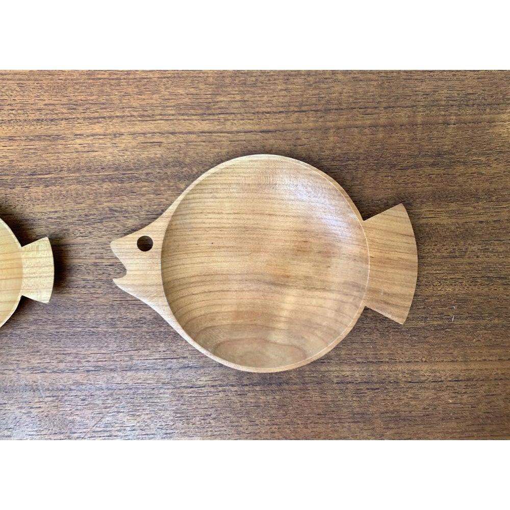 Set di 5 ciotole in legno a forma di pesce, anni '60 in vendita 4