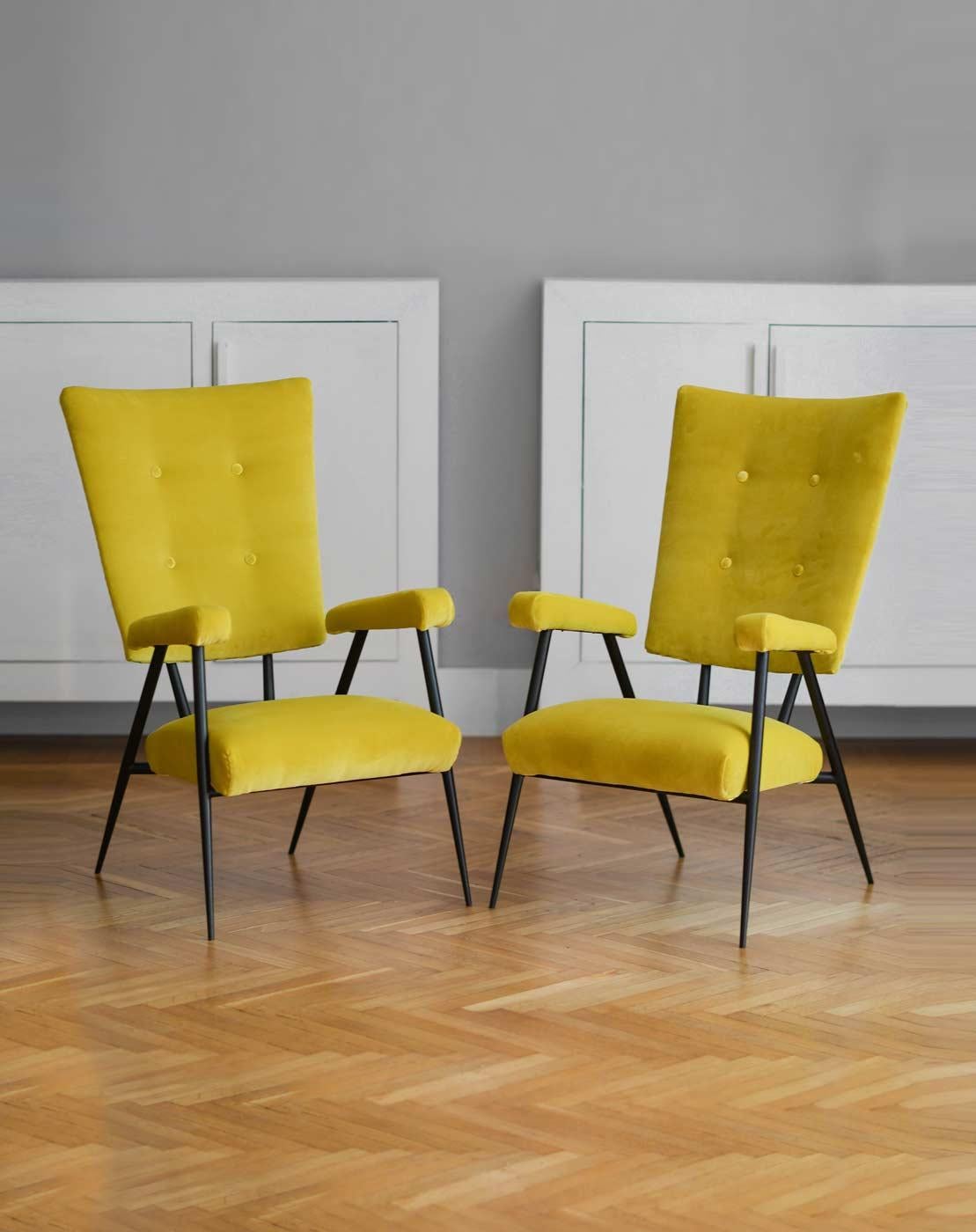 Set of 50's Armchairs Lined in Dedar Fabric For Sale 1