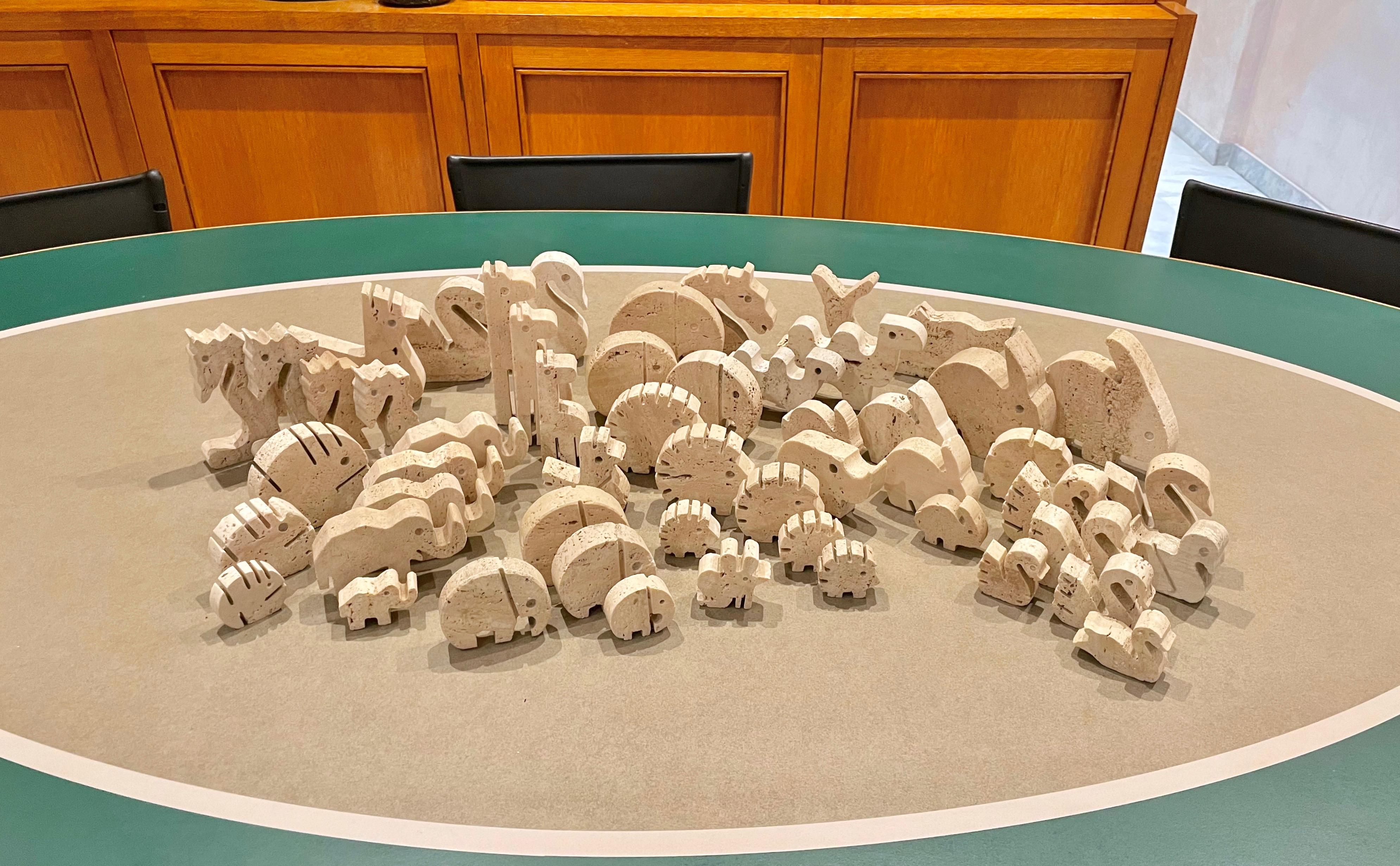 Mid-Century Modern Set of 52 Animal Sculpture in Travertine Fratelli Mannelli, Italy 1970s For Sale