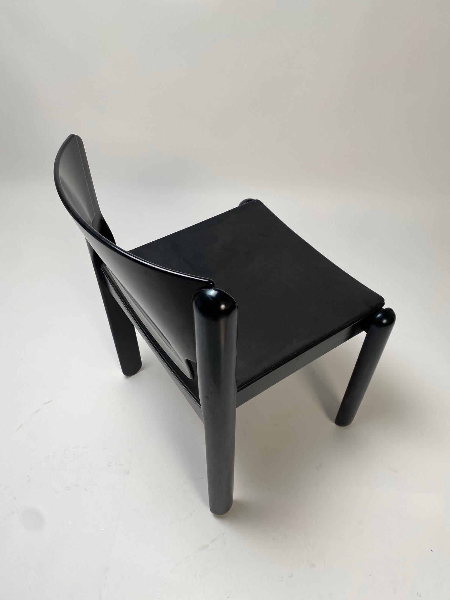 Milieu du XXe siècle Ensemble de 6 chaises « 122 » de Vico Magistretti pour Cassina, Italie, années 1960 en vente
