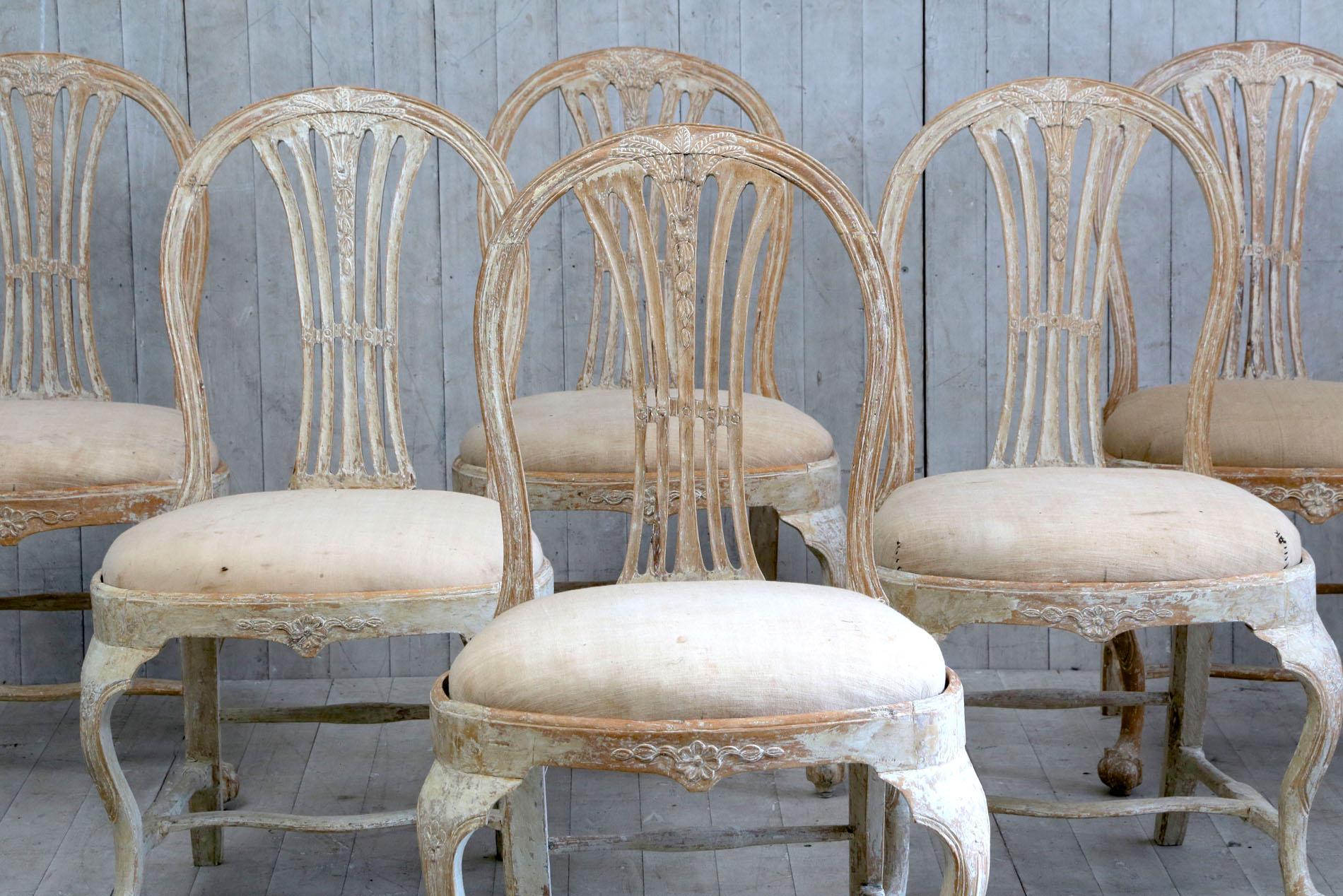 Set of 6 18th Century Swedish Dining Chairs In Good Condition For Sale In Poling, West Sussex