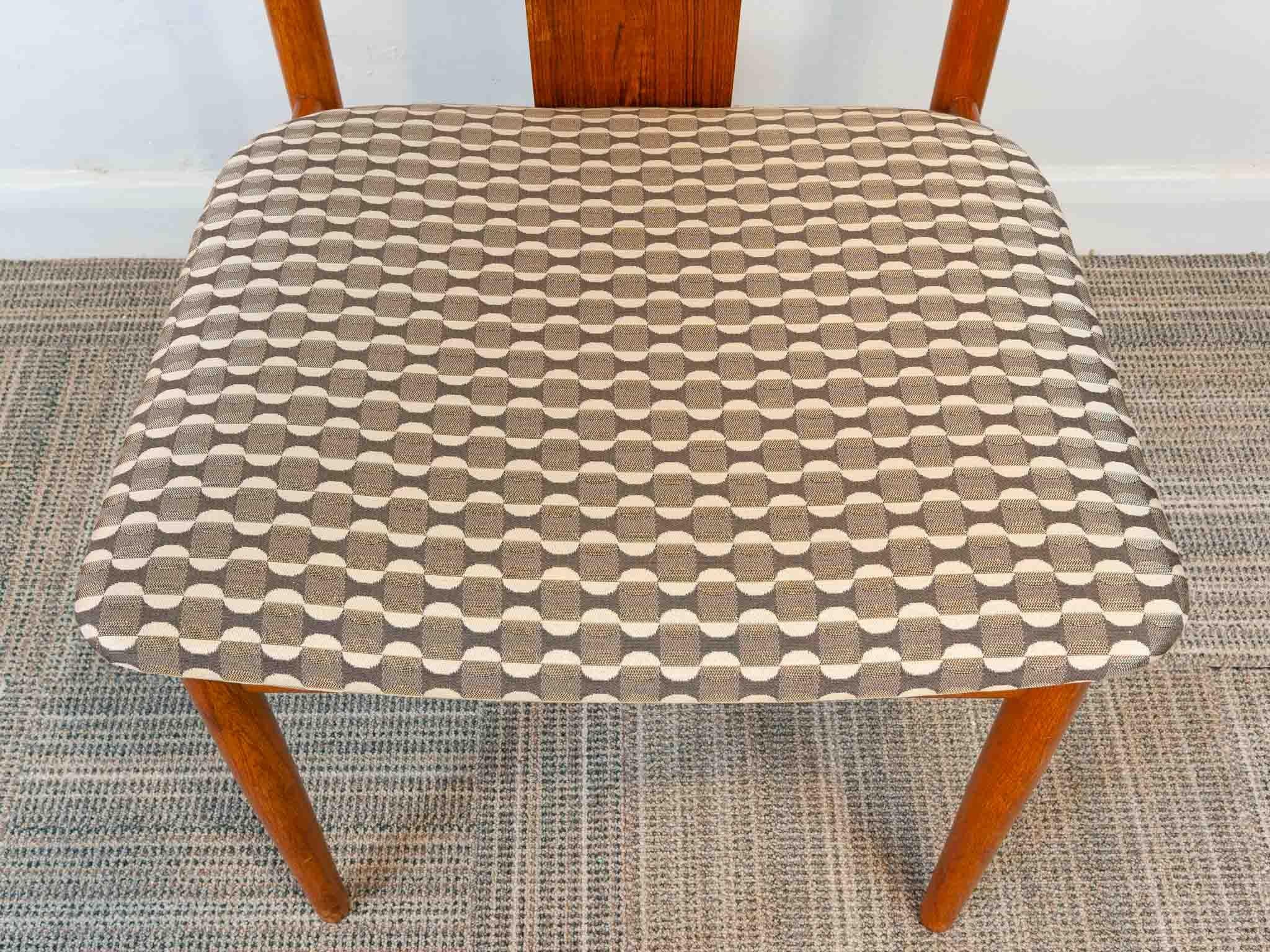 Set of 6 1960s Danish Teak Dining Chairs by Henning Sorensen for Danex 7