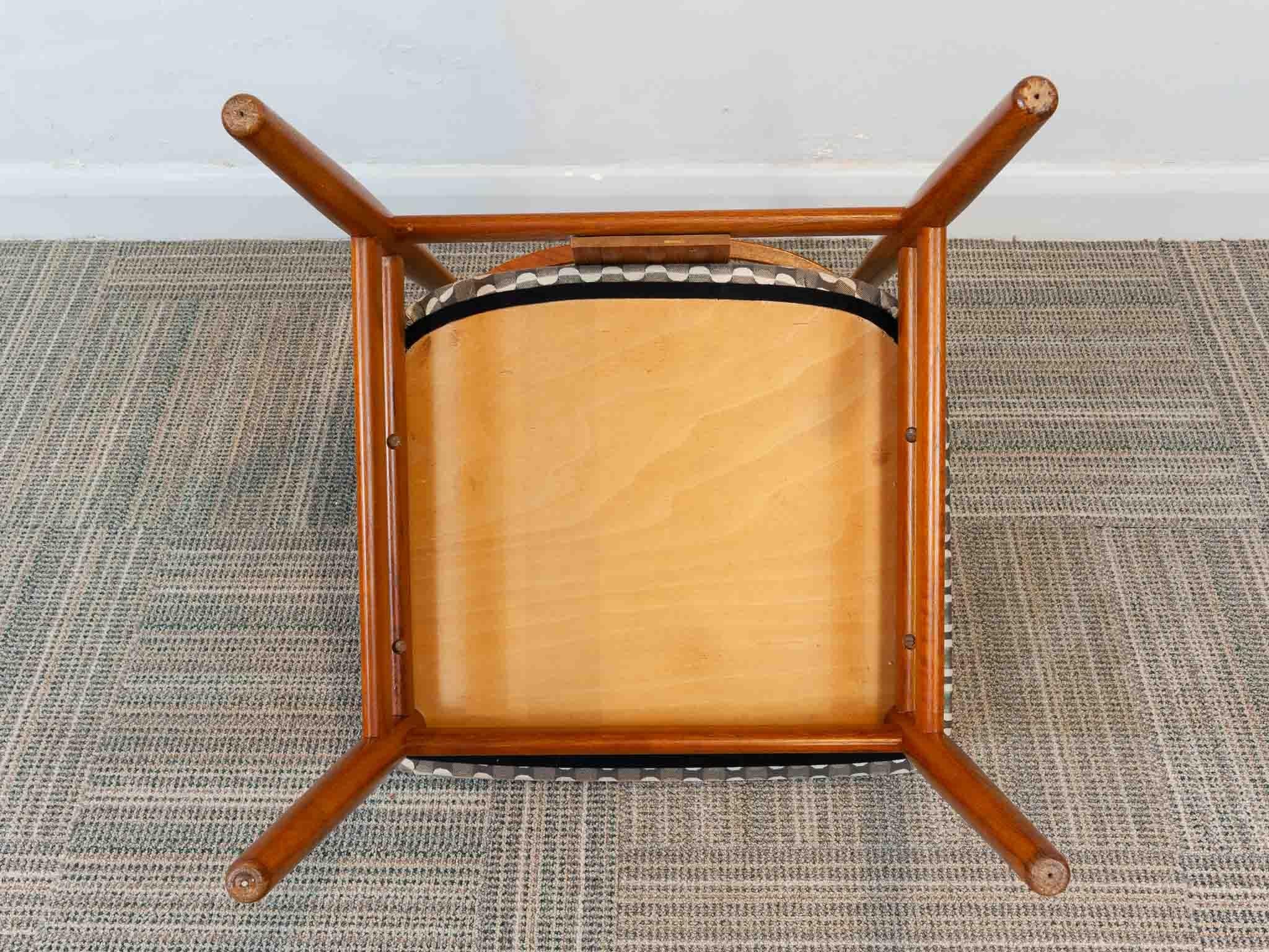 Set of 6 1960s Danish Teak Dining Chairs by Henning Sorensen for Danex 8