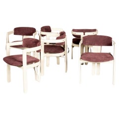 Ensemble de 6 fauteuils italiens des années 1960, blancs avec sièges en daim violet