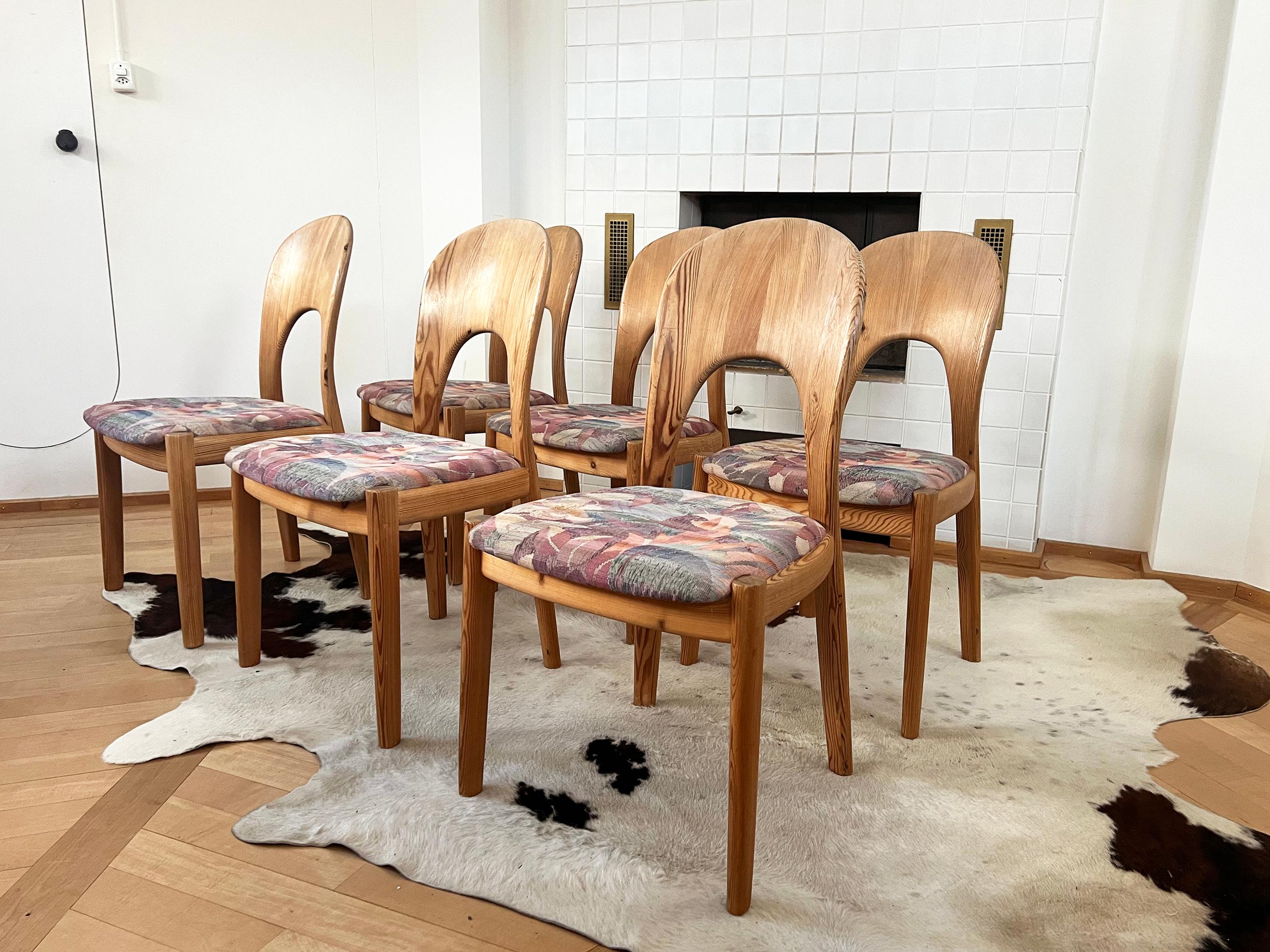 Set of 6 1970s Niels Koefoed Dining Chairs in Pine for Koefoed's Hornslet Denmar For Sale 3
